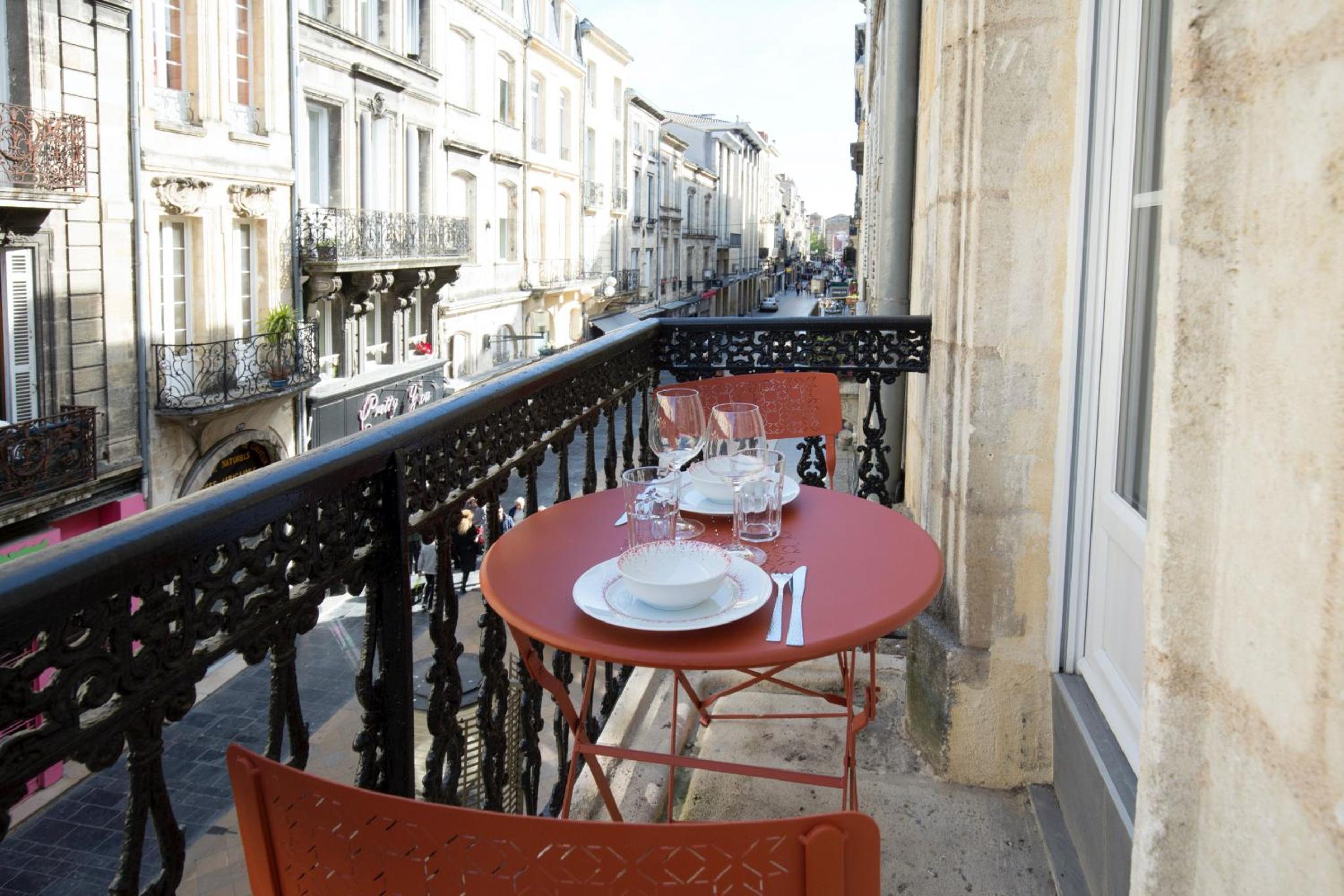Appartement Bordeaux Centre Historique view 3