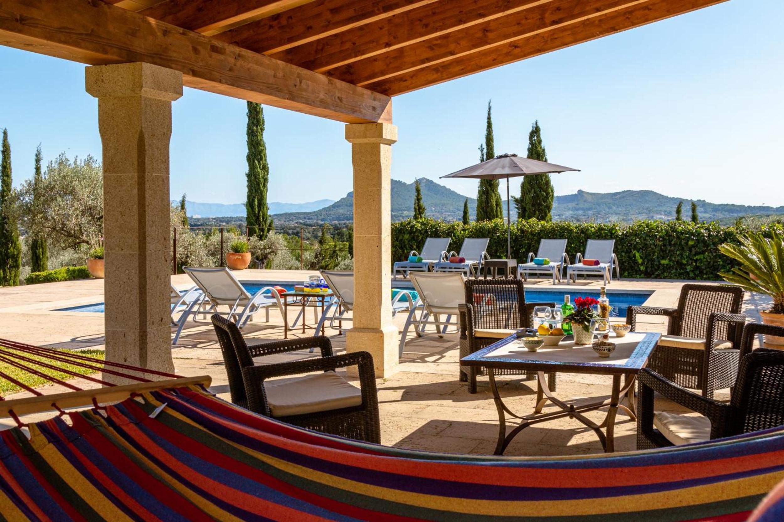 Villa Muntalegre By homevillas360 photo 4