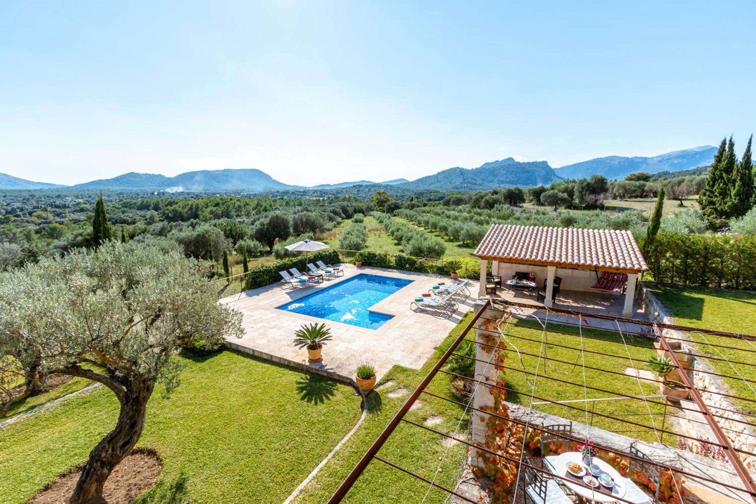 Villa Muntalegre By homevillas360 photo 3