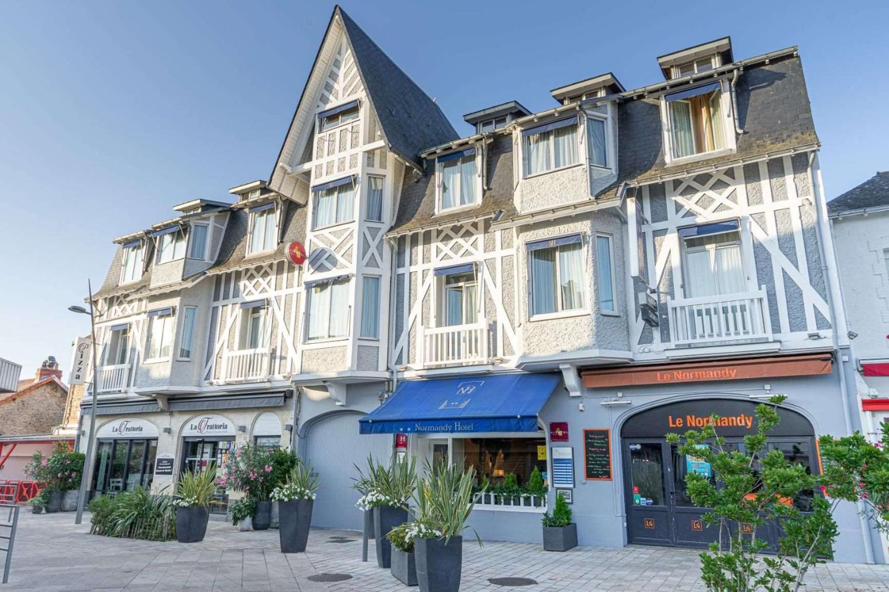 Pornichet Vacations - Cit'Hotel Normandy Hotel Pornichet La Baule - Property Image 1