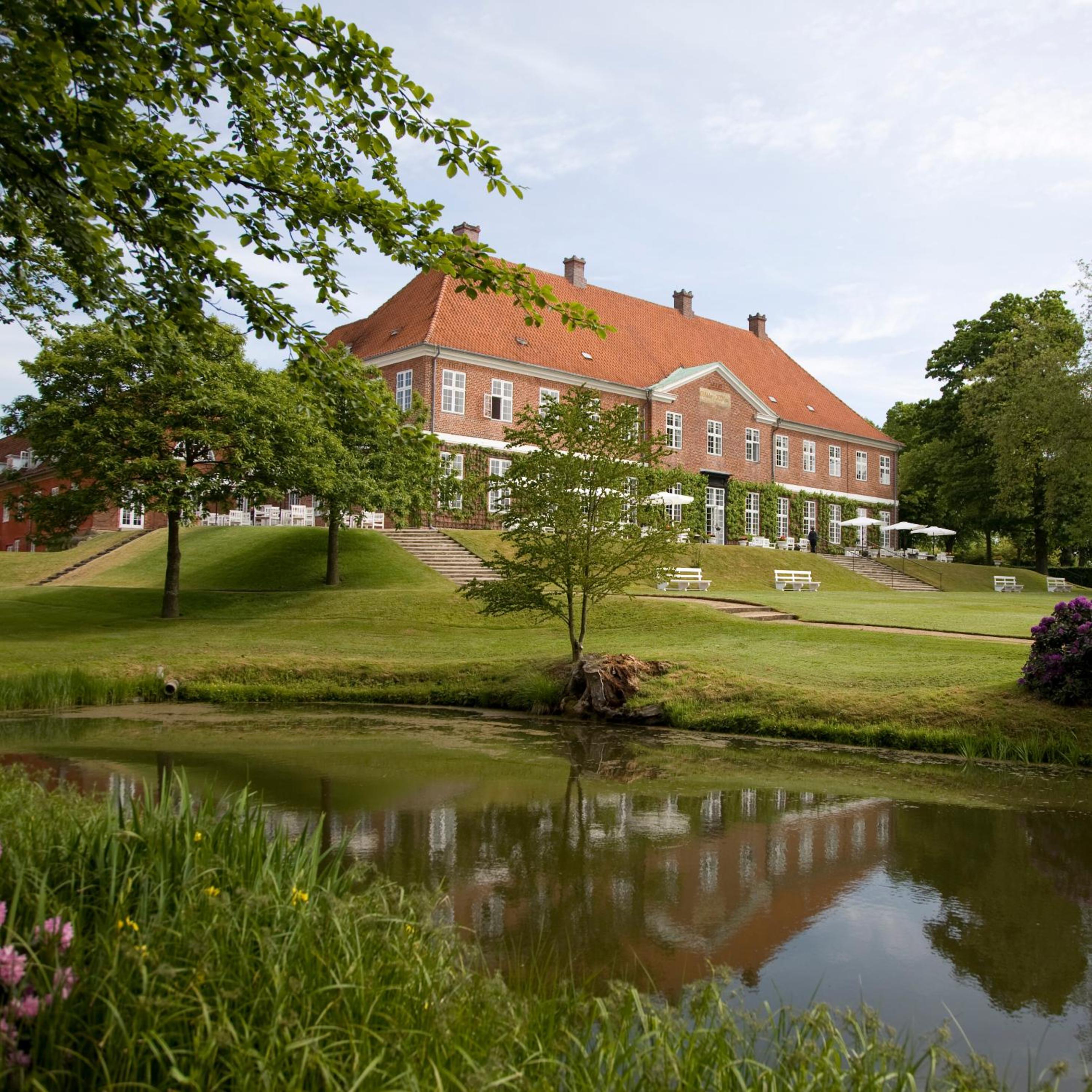 Hotel Hindsgavl Slot - Image 1