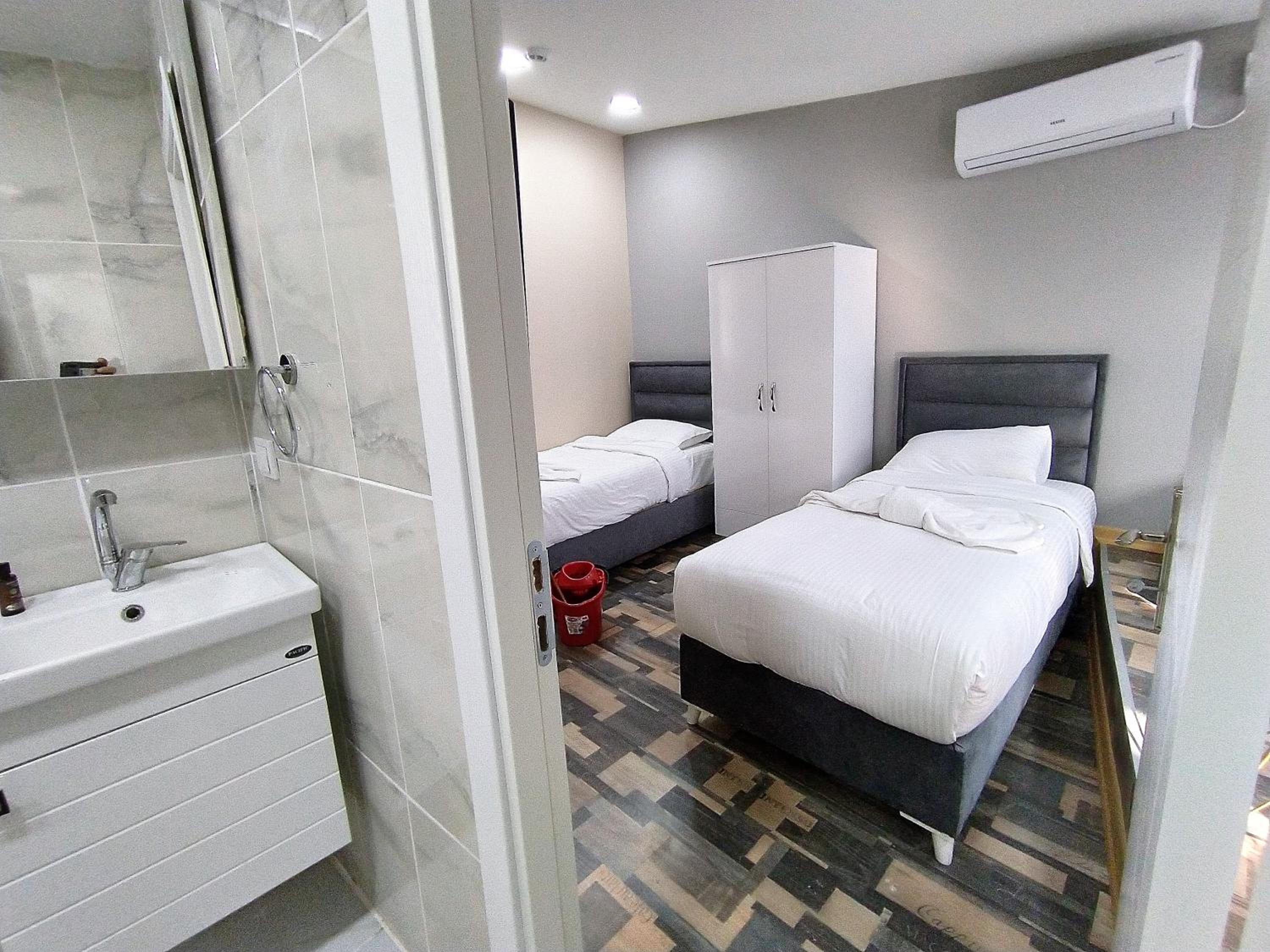 King Istanbul Hotel - Image 52