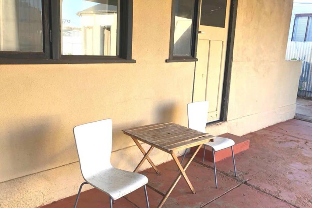 Modern Charming Miners’ Cottage +Free Internet