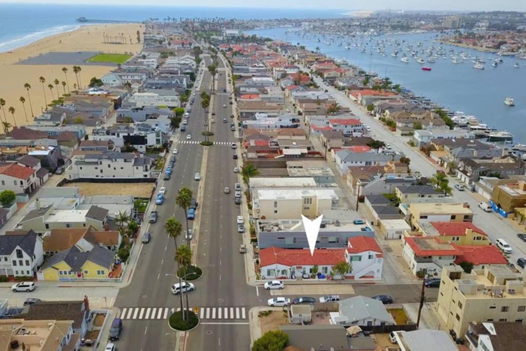 1000#3 Renovated Home by Beach & Sand - AC & More! view 4