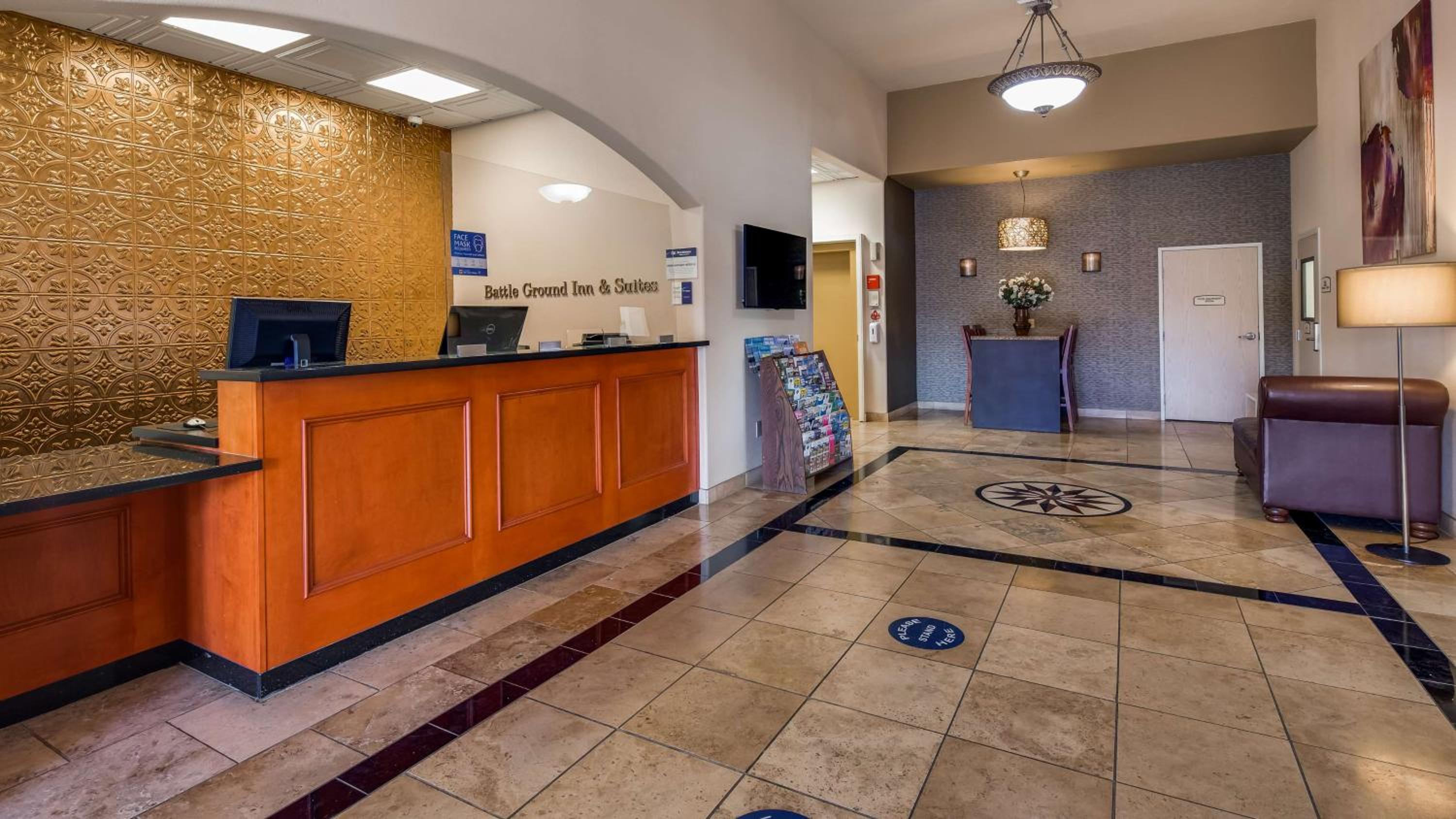 Best Western Plus Battleground Inn & Suites view 2