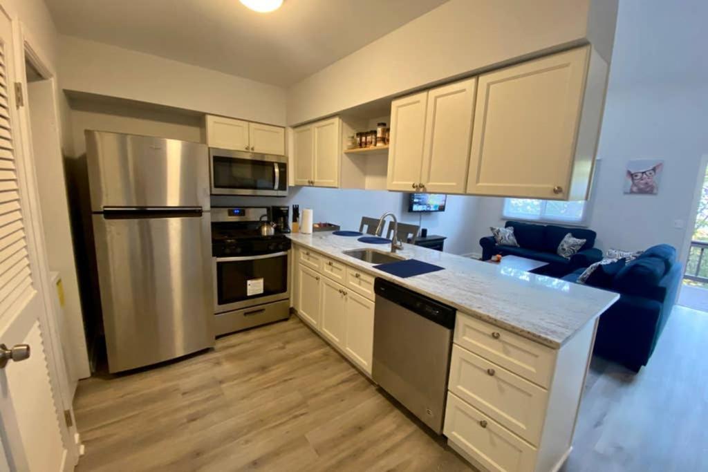 Brand New! MountainCreek SlopeSide Condo,Golf,&Spa view 5