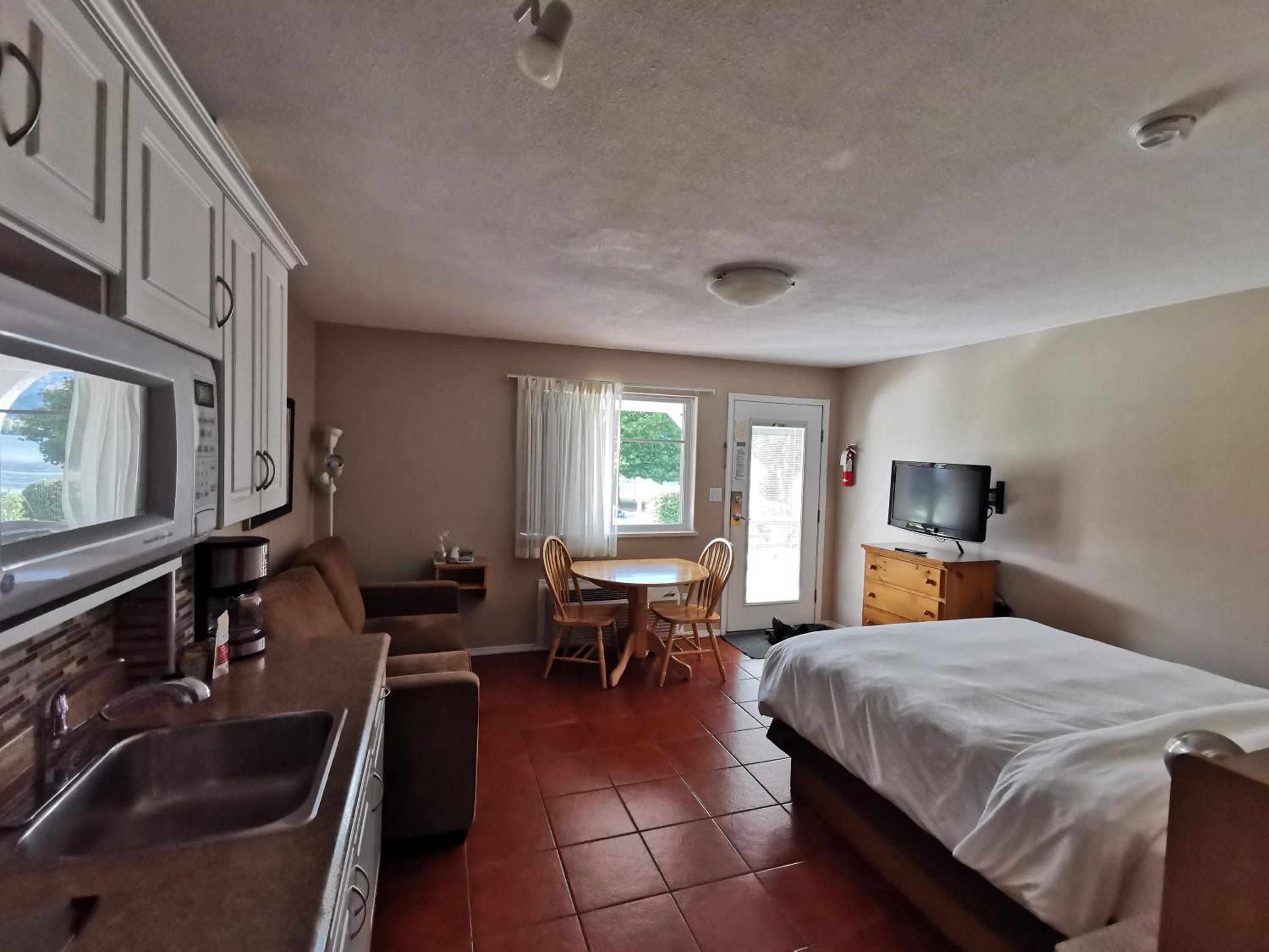 Sandy Beach Suites, photo 44