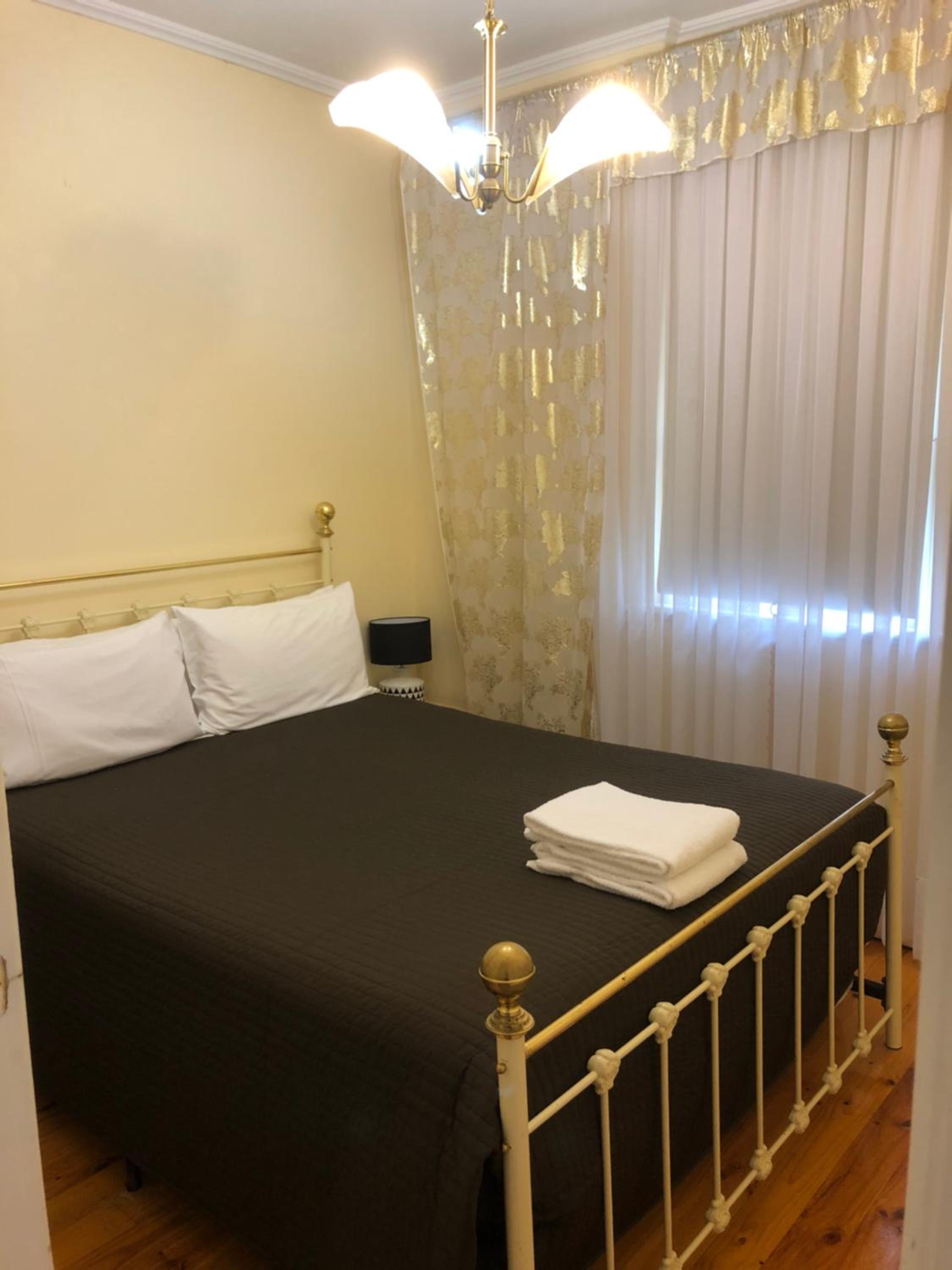 Glenelg Holiday Apartments-Ellis 200 meters to the Beach Free Parking