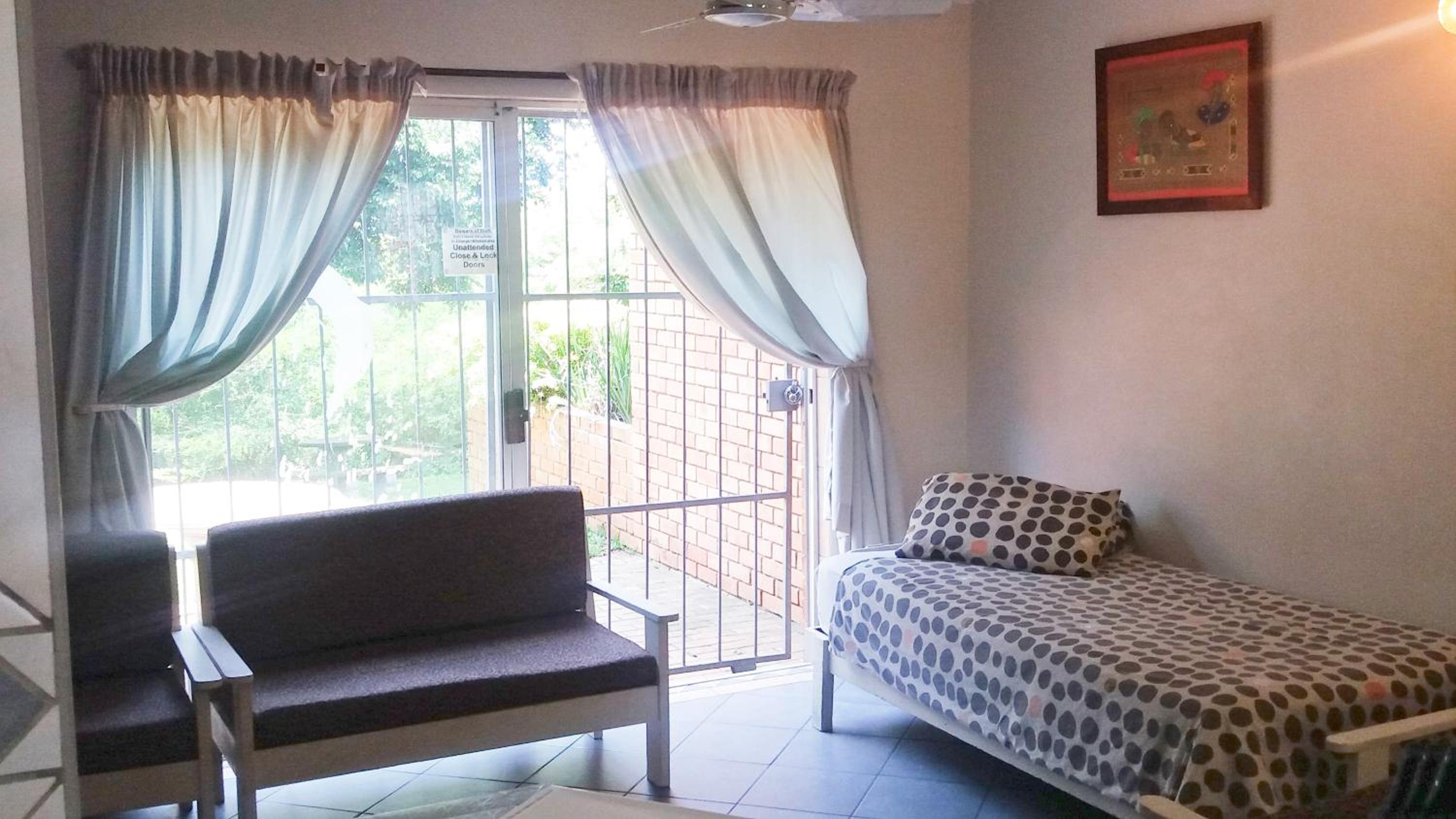 Stokkiesdraai Holiday Apartments view 5