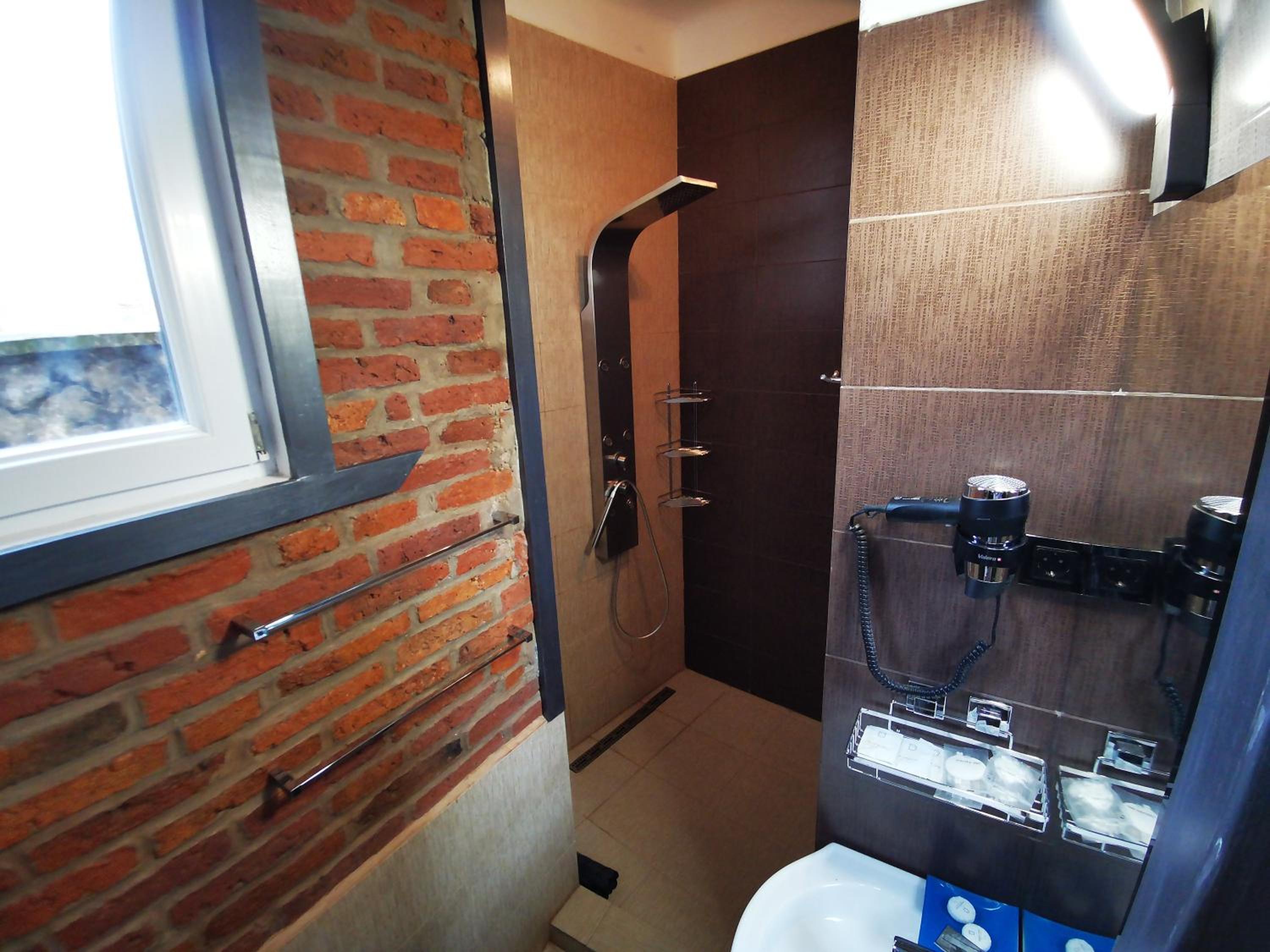 Photo 40