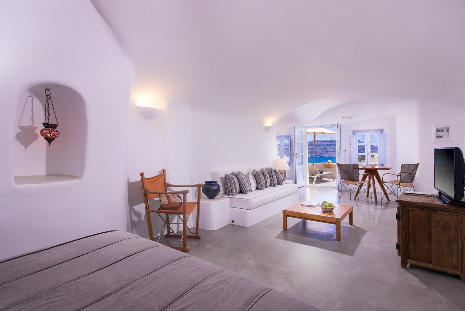 Oia Vacations - Pezoules of Oia - Property Image 40