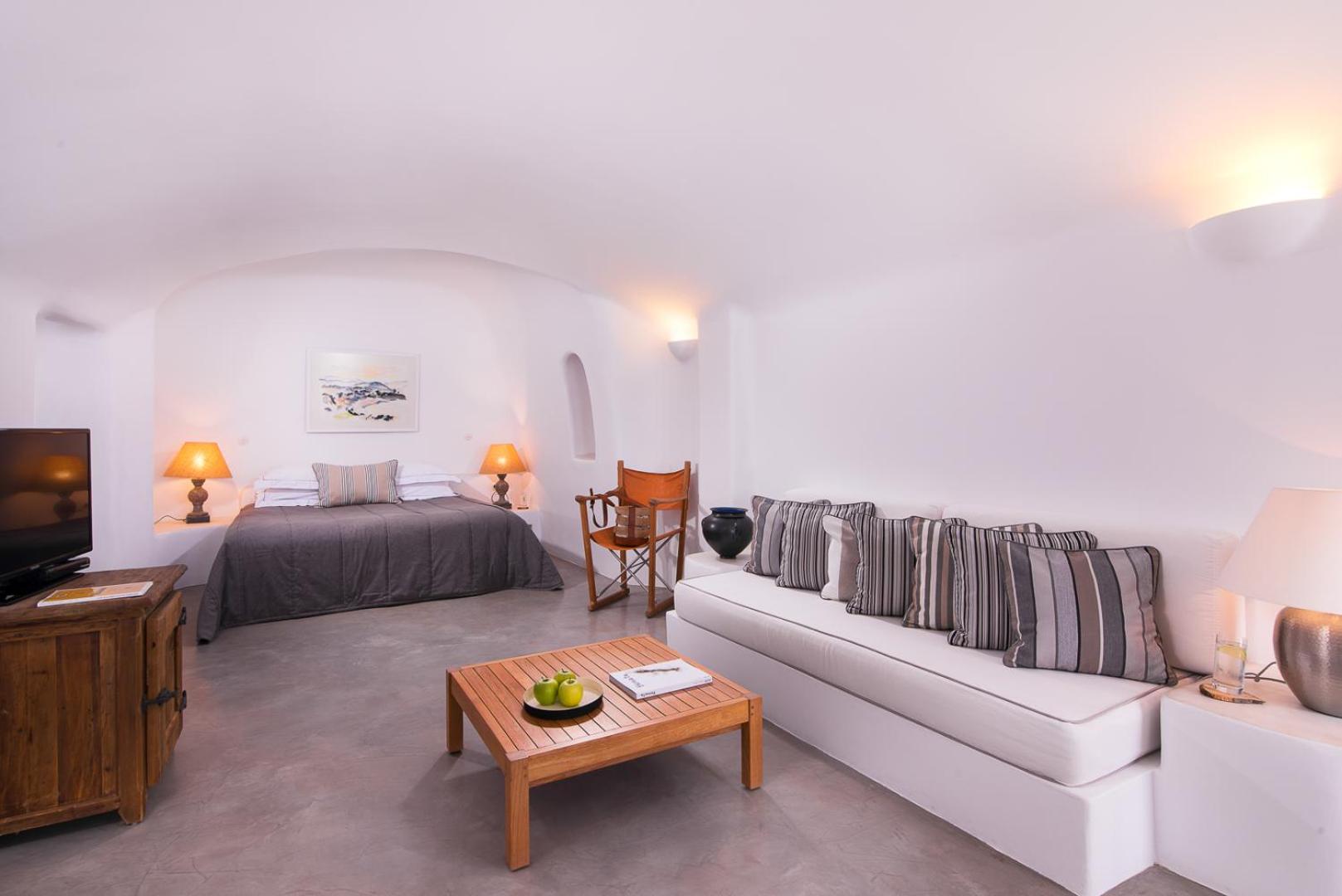 Oia Vacations - Pezoules of Oia - Property Image 73