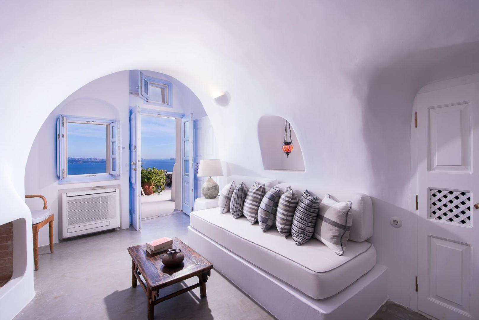 Oia Vacations - Pezoules of Oia - Property Image 39