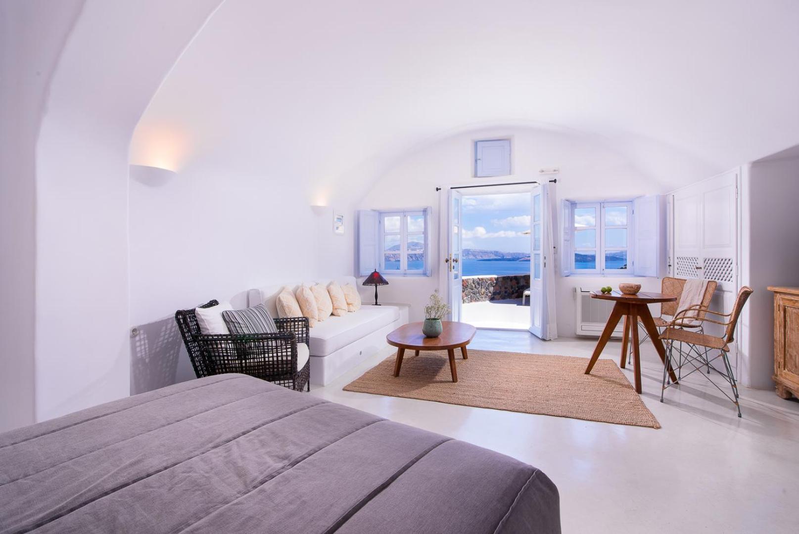 Oia Vacations - Pezoules of Oia - Property Image 18