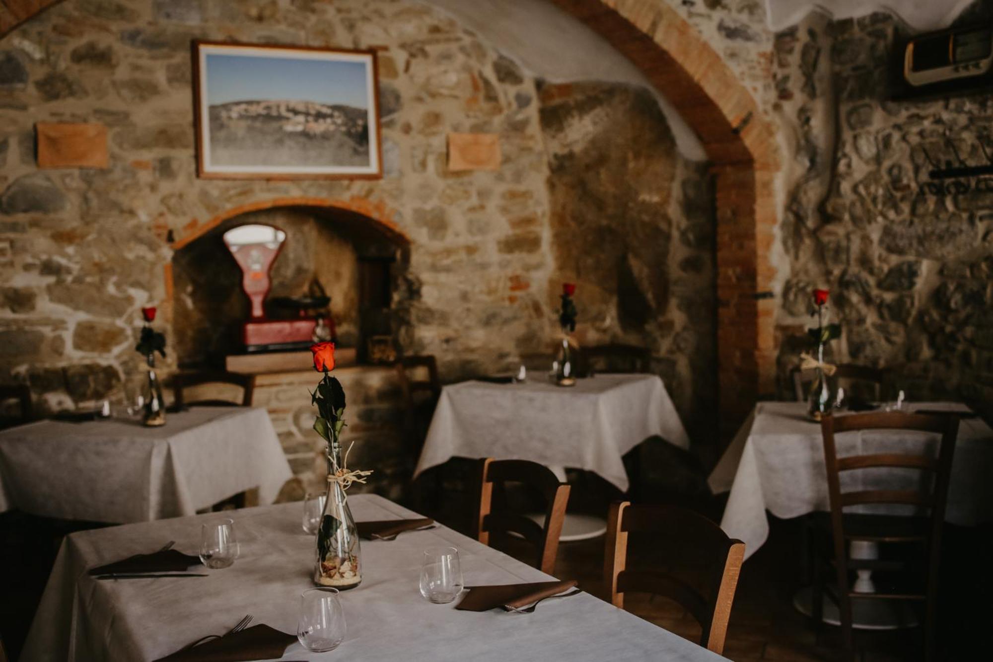Antico Borgo B&B Seggiano view 5