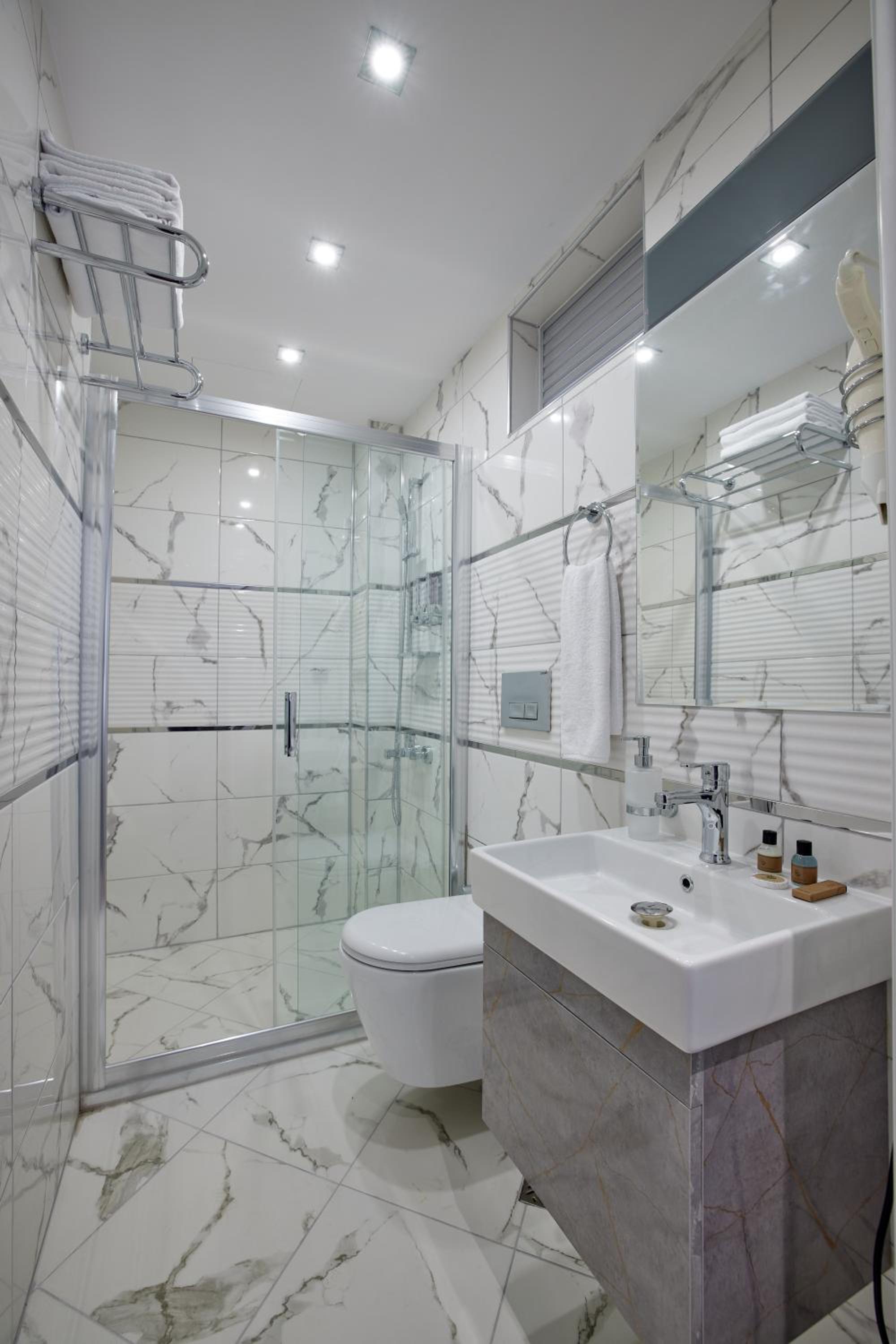 The Bold Otel - Image 24