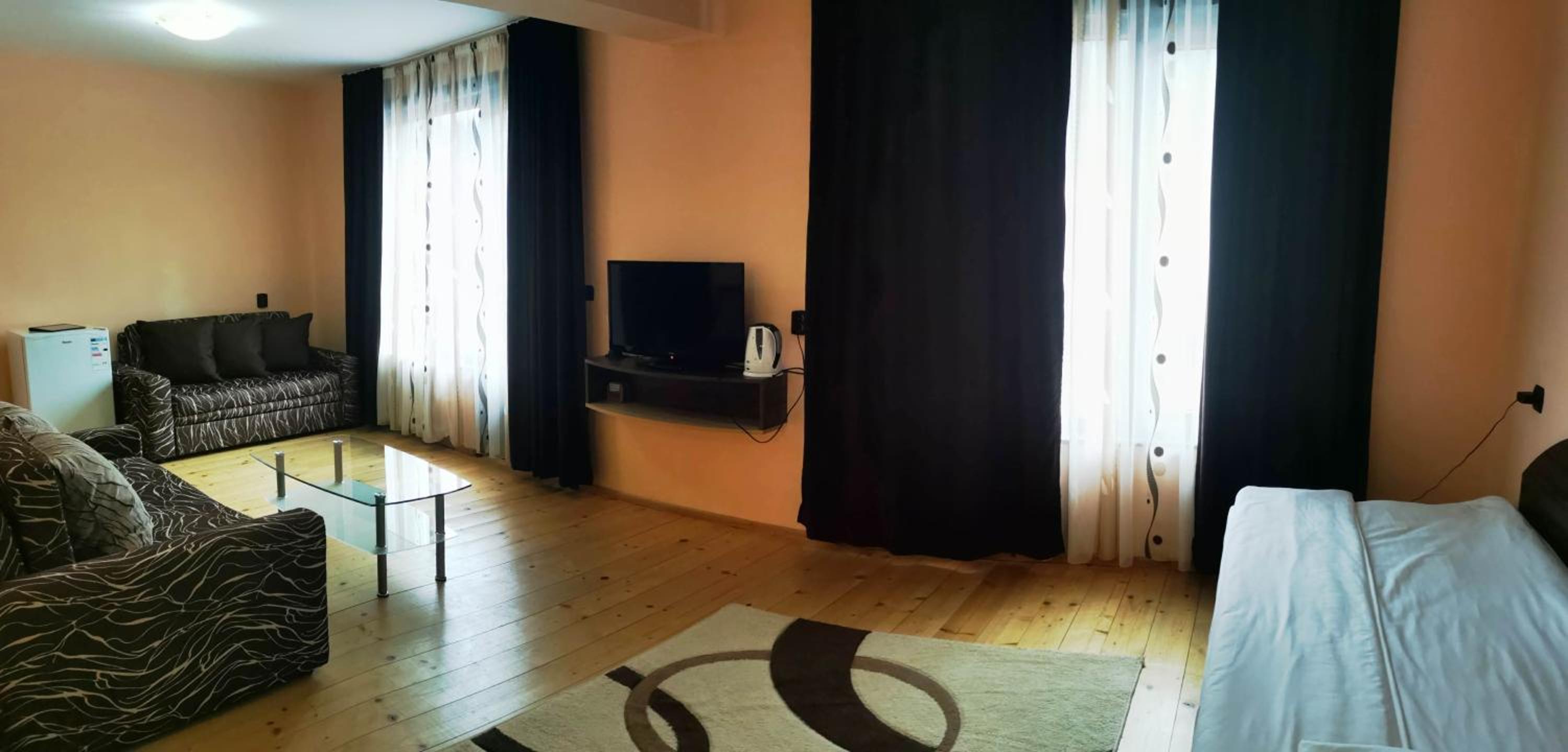 Apartments Black Horse