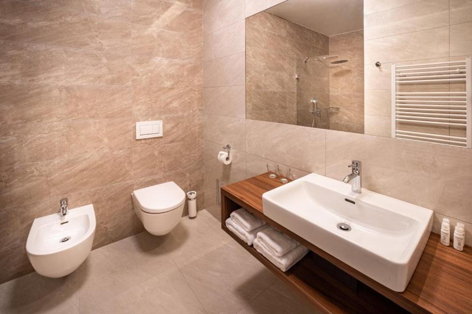 Vila EVA