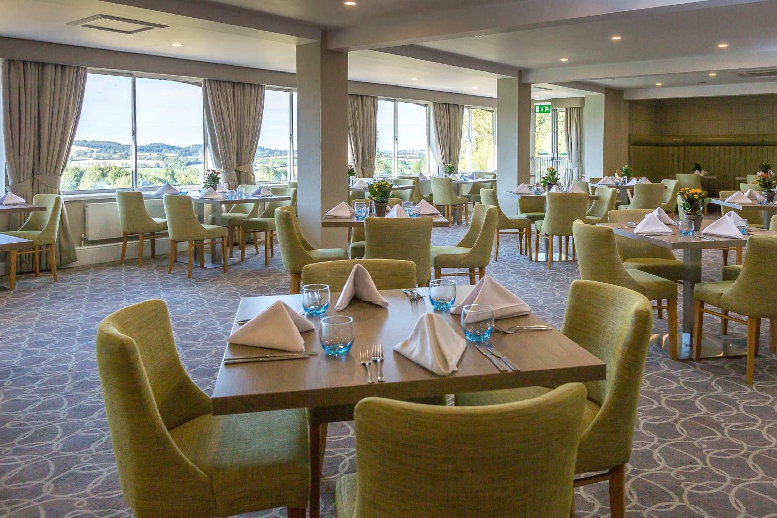 Hellidon Lakes Hotel