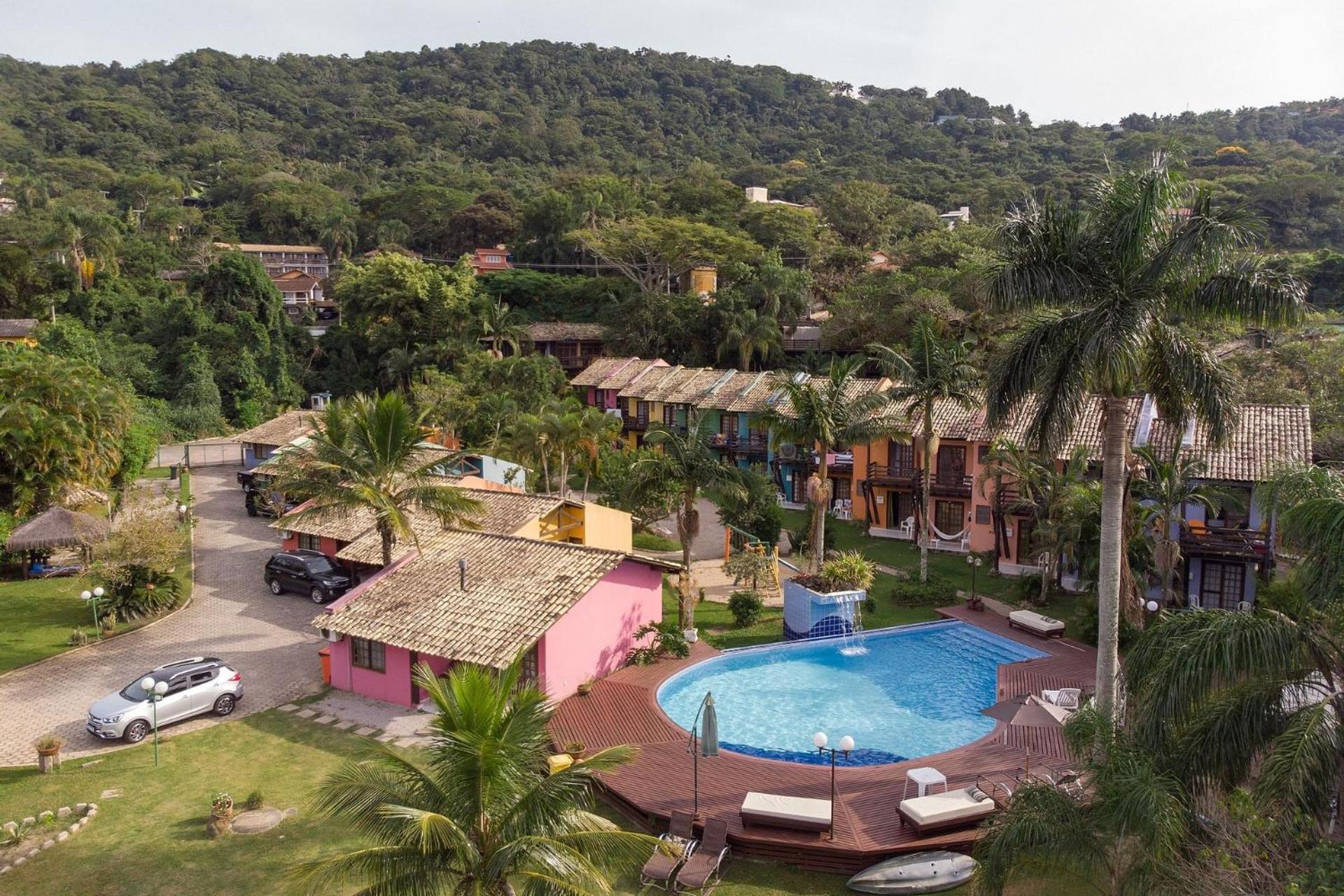 Hotel Chalés Saint Germain - Image 1