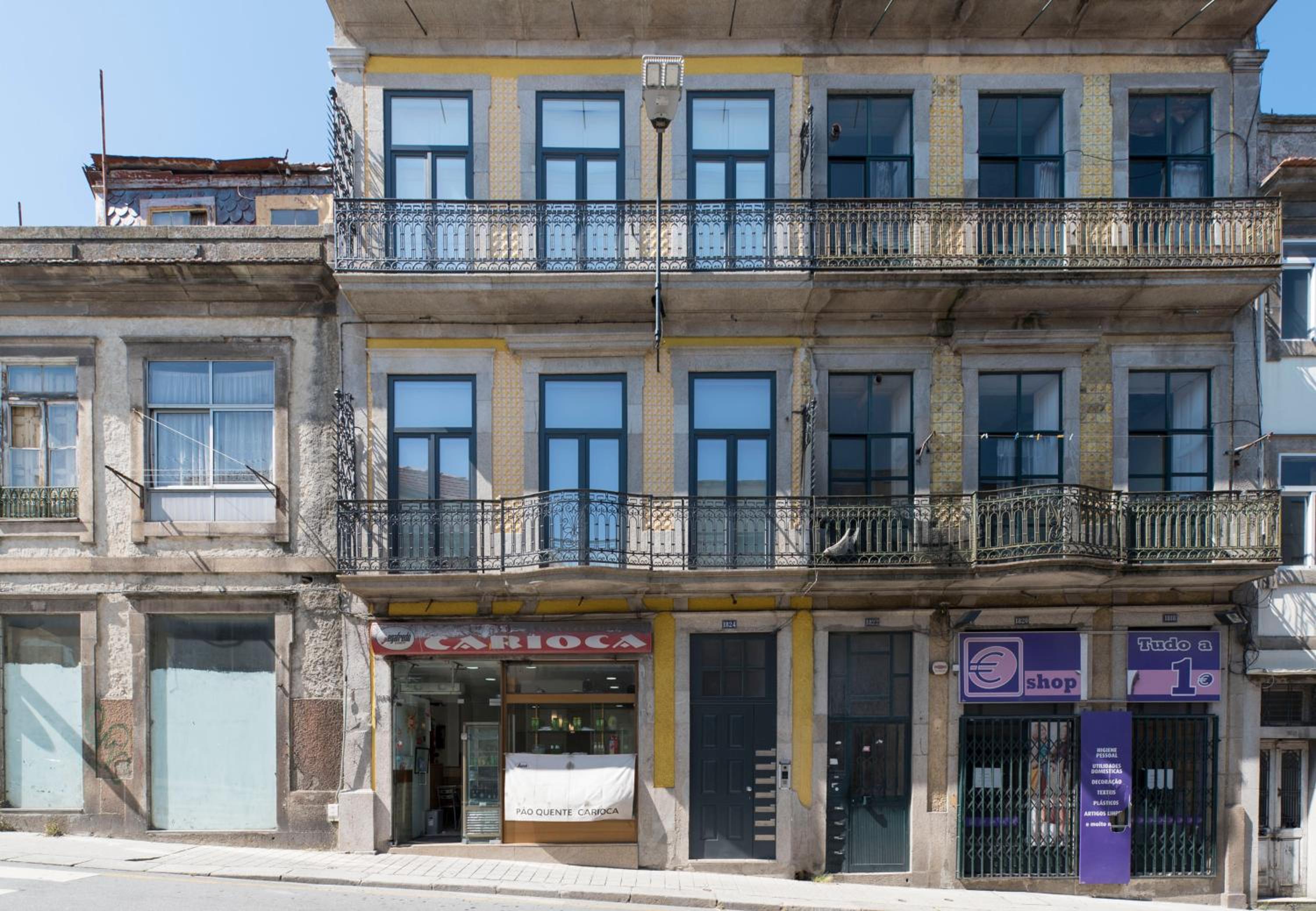 Rua do Freixo view 2