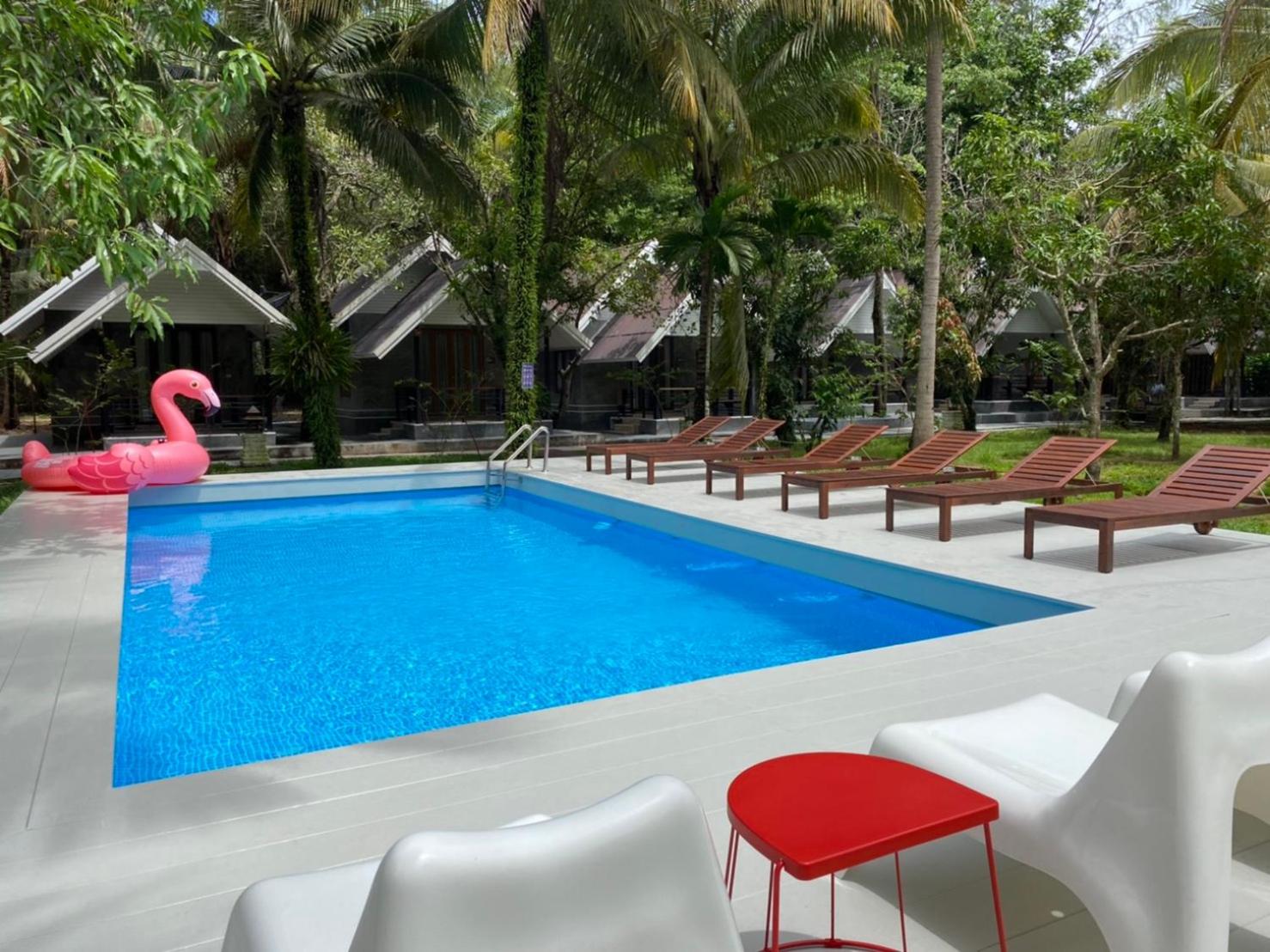 Pakmeng Resort