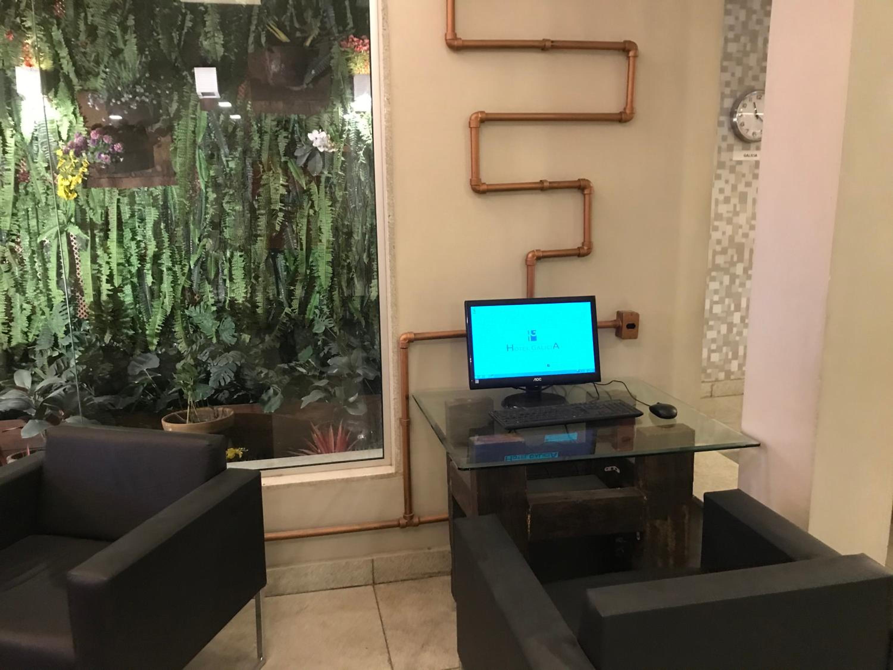 Hostel by Hotel Galicia