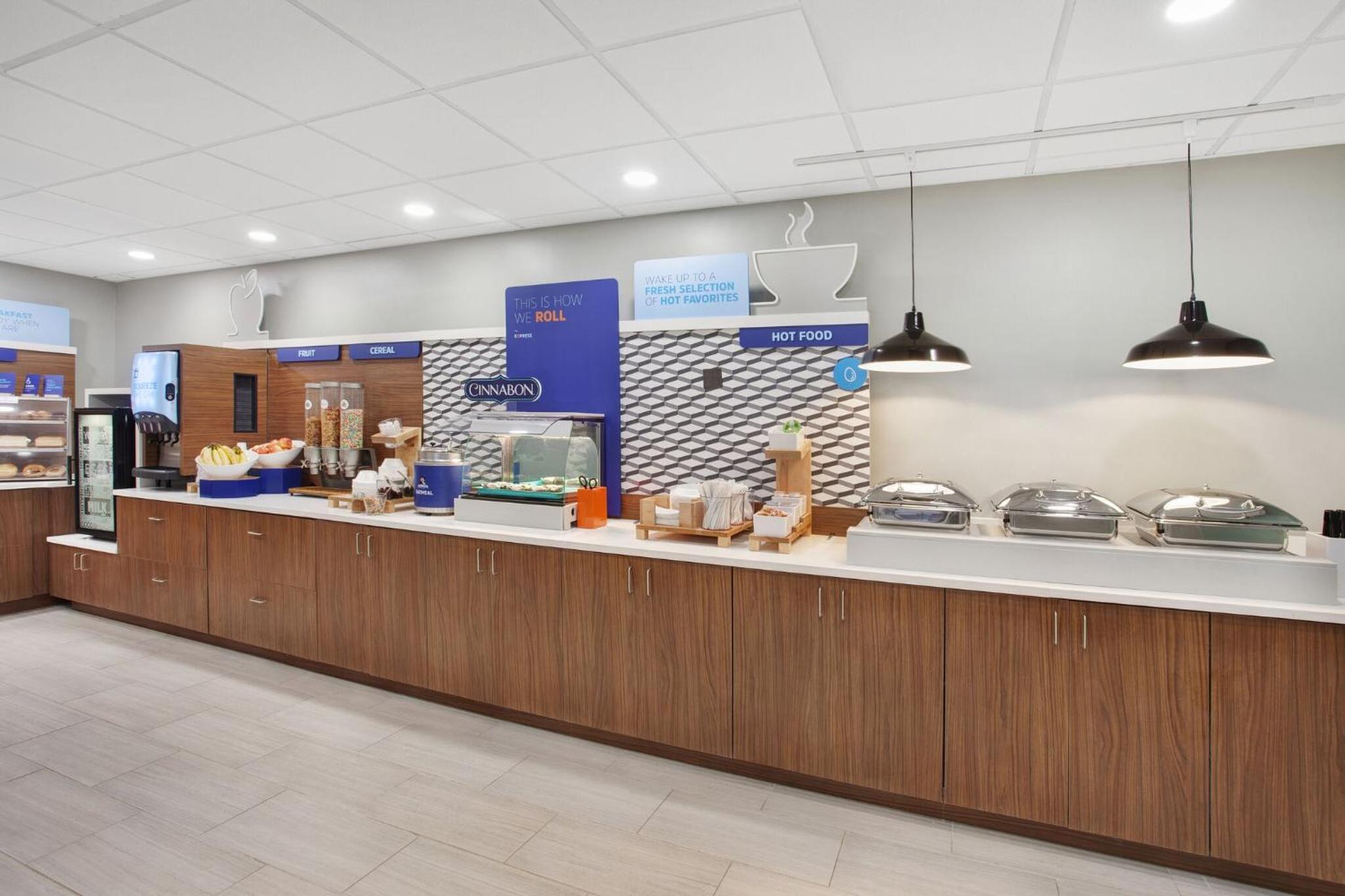 Philadelphia Vacations - Holiday Inn Express Exton - Great Valley, an IHG Hotel - Property Image 2