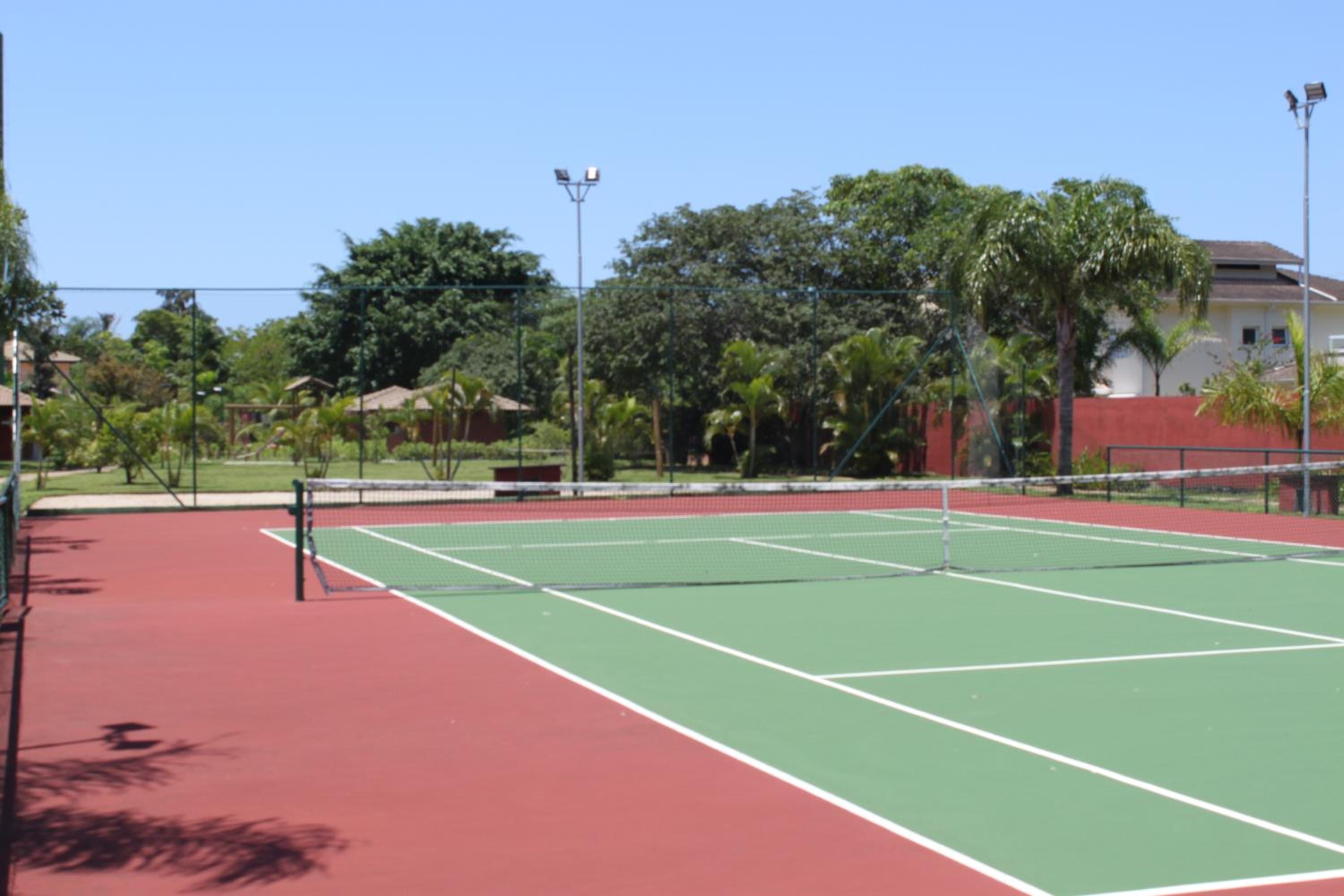 Excelente Condomínio em Maresias a 50mts da Praia