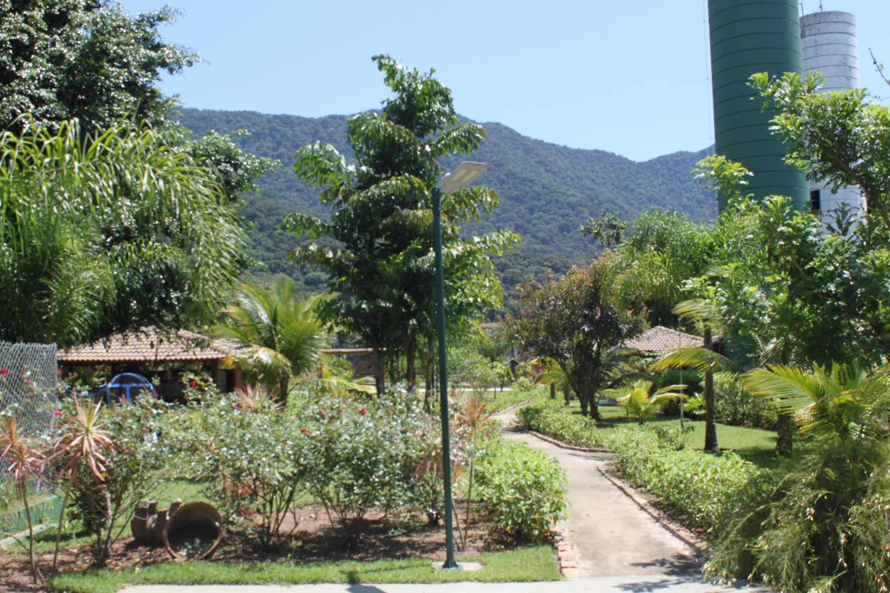 Excelente Condomínio em Maresias a 50mts da Praia