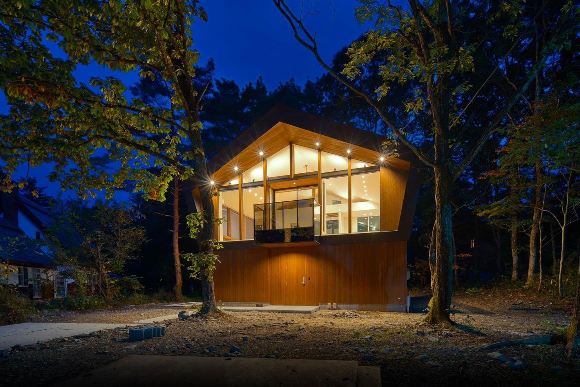 Ahiru Chalet by Hakuba White Fox Company view 3