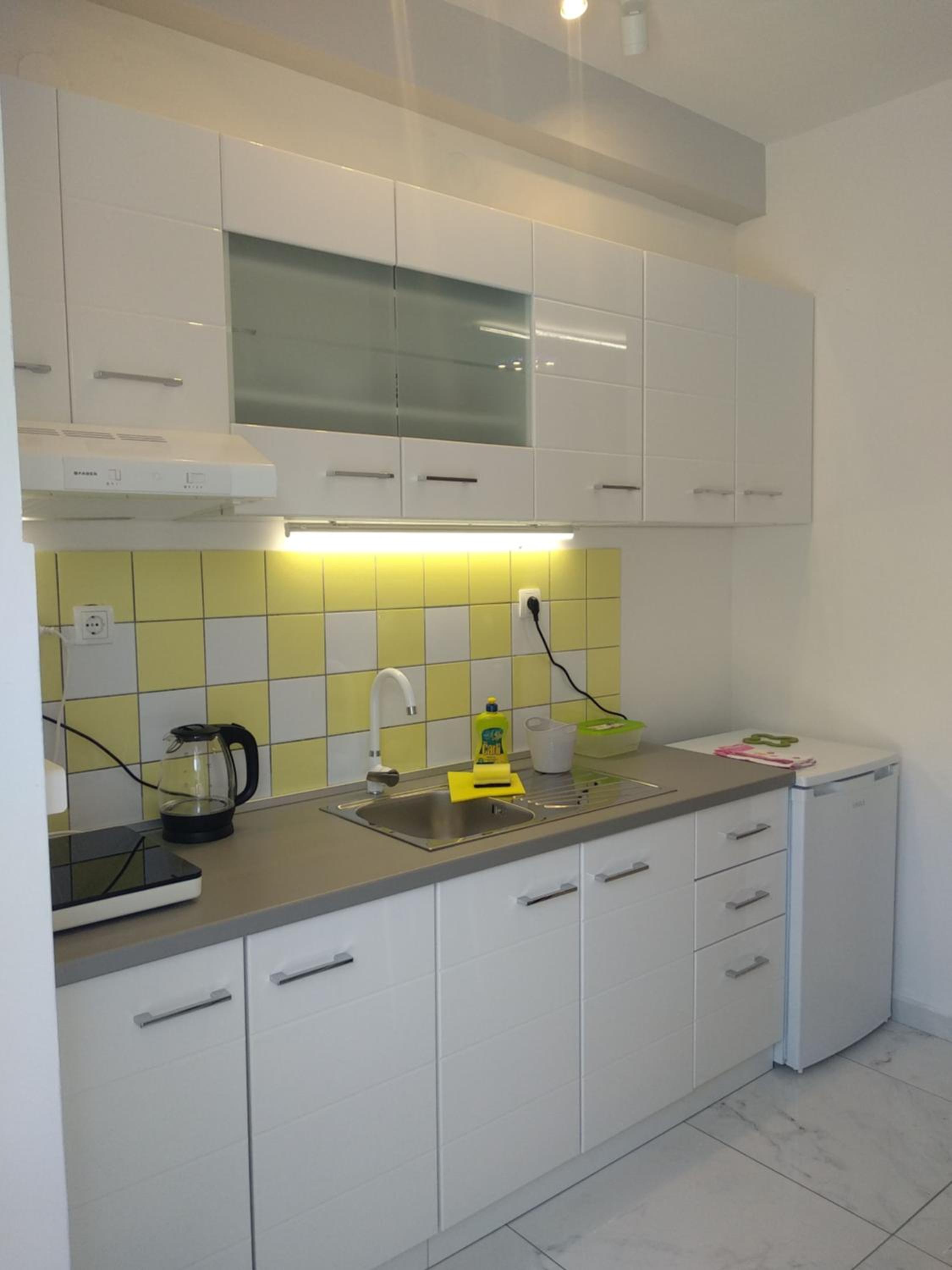 Apartments Meri view 4