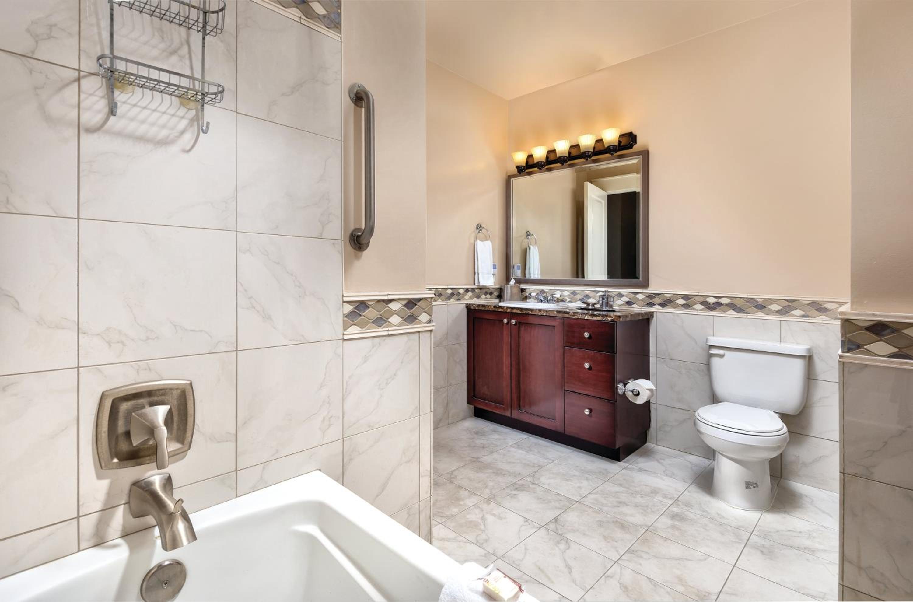 WorldMark Seattle - The Camlin