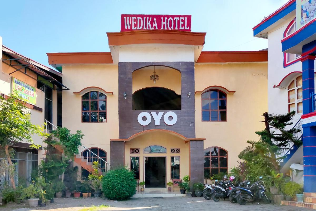 hotel building