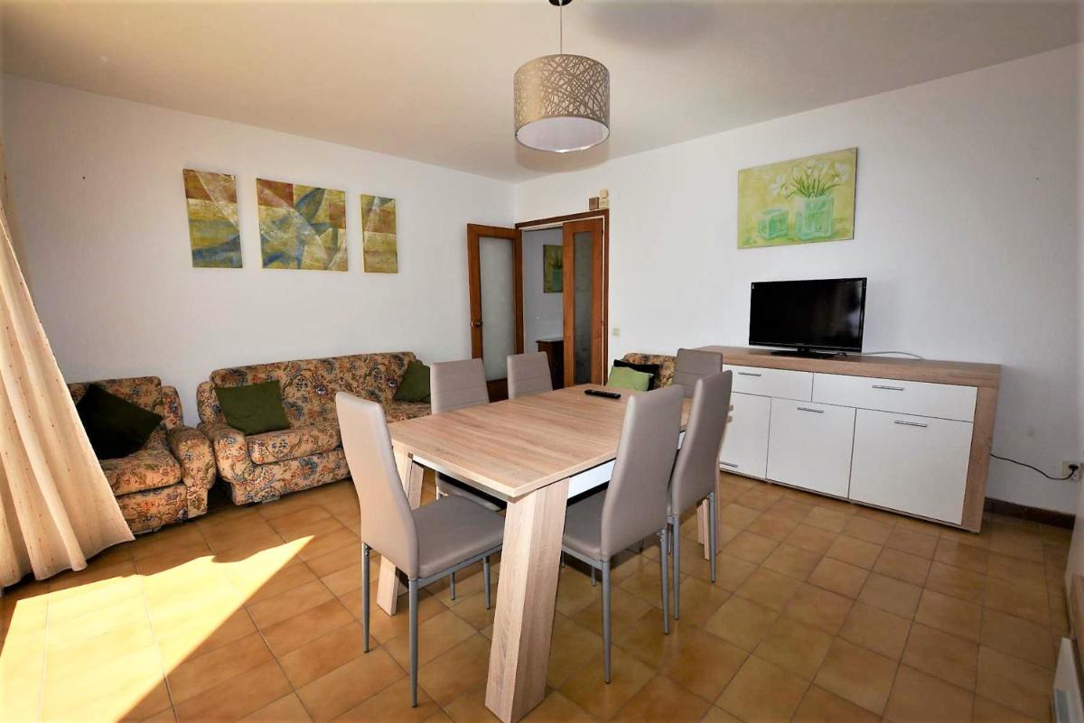 Villa Service - Poblet photo 4