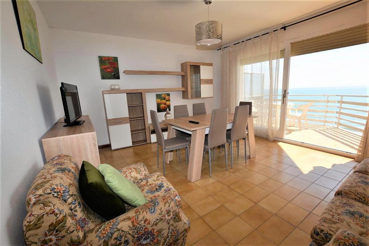 Villa Service - Poblet photo 5