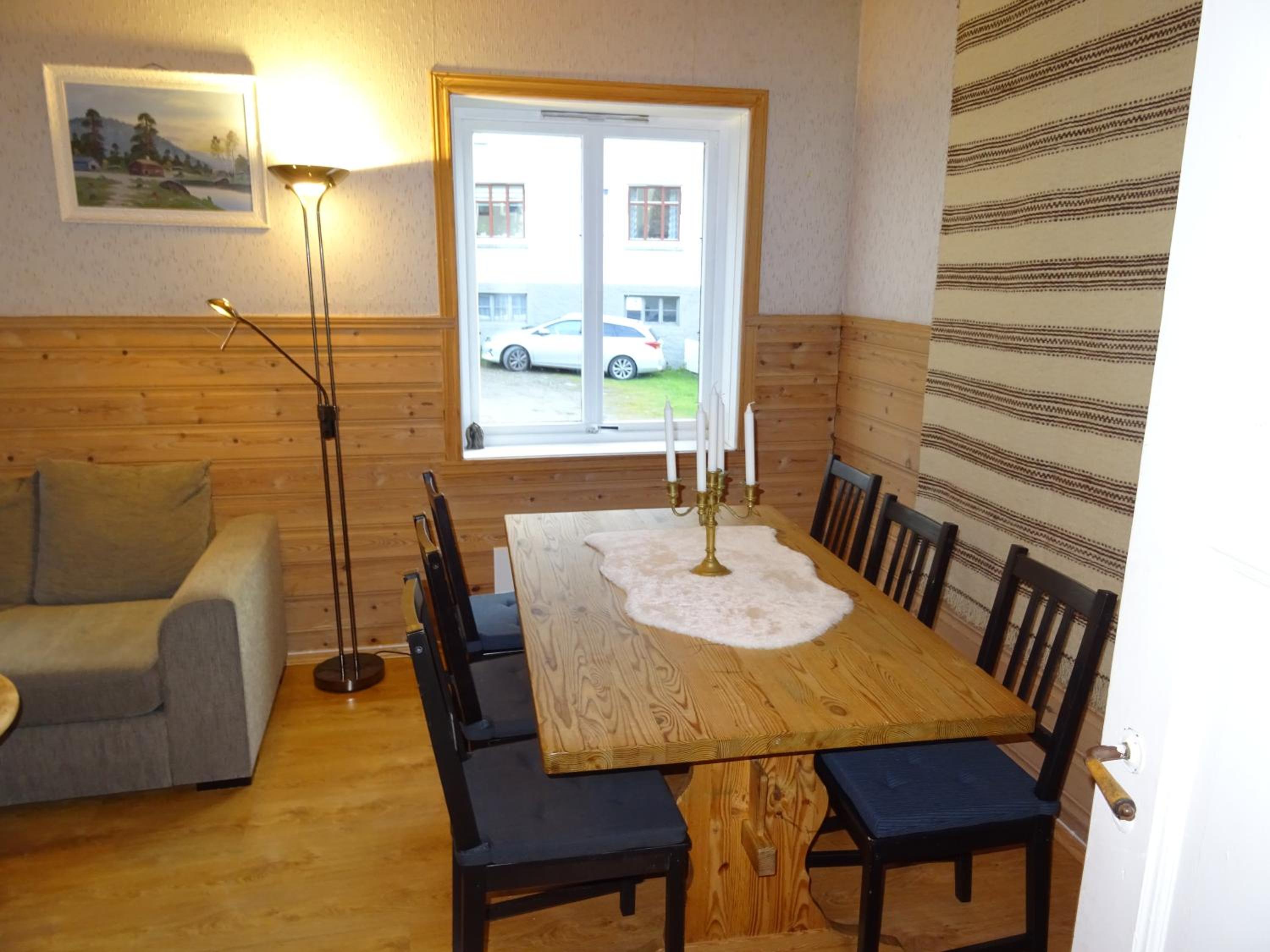 Fjordshelter- Cozy townhouse view 4