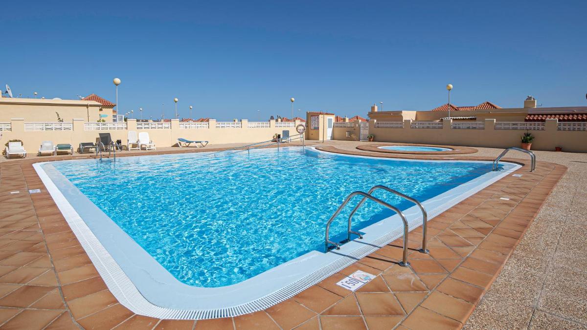 Hotel Private Terrace Home - Parking - Pool - Image 1