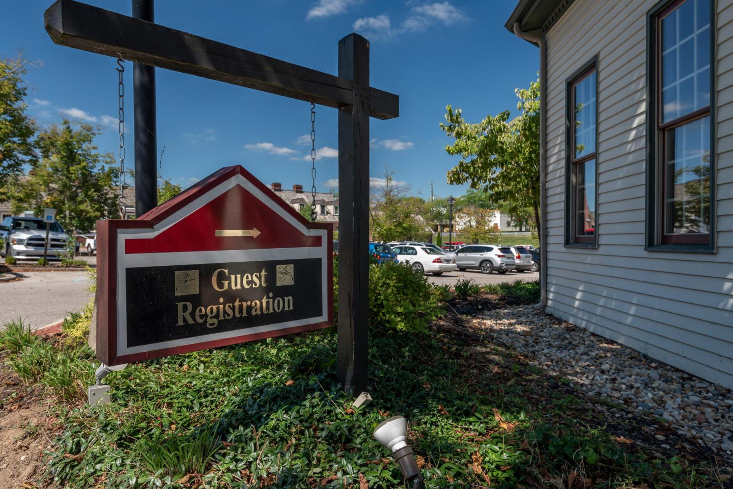 Bloomington Vacations - Century Suites Hotel - Property Image 3