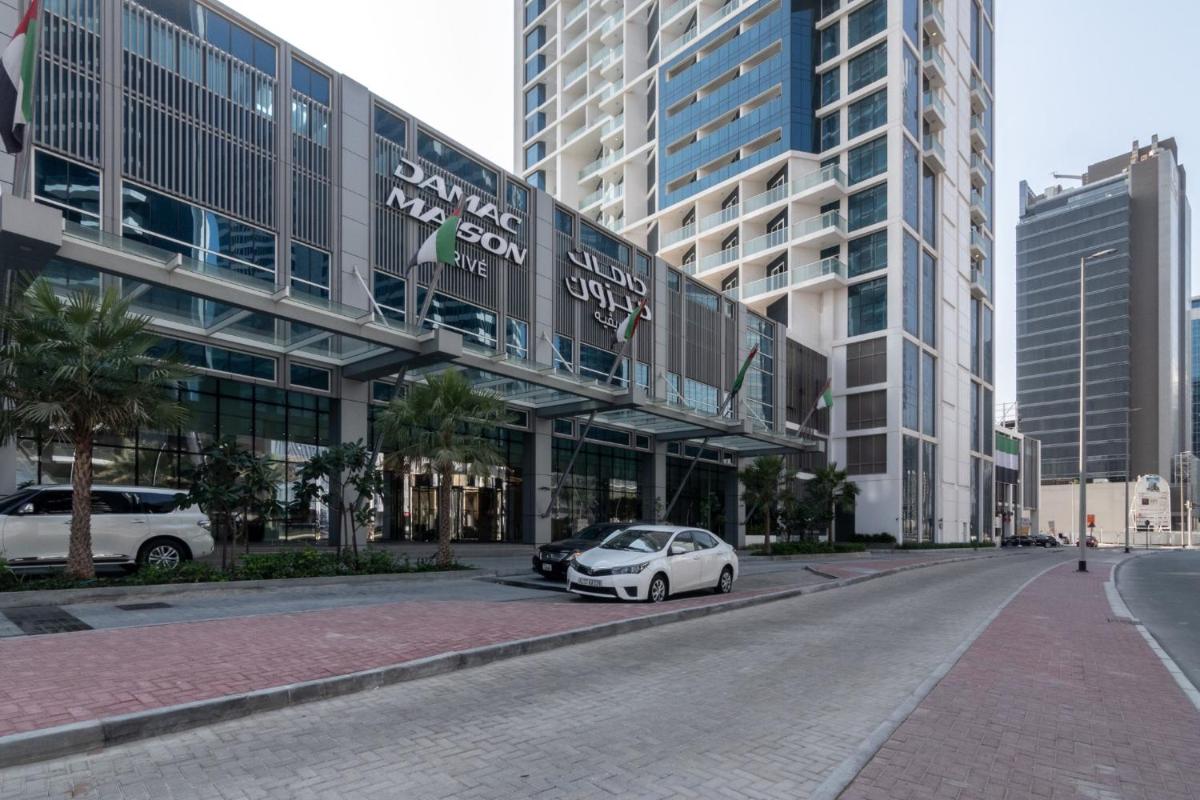 The Smart Concierge - Damac Prive