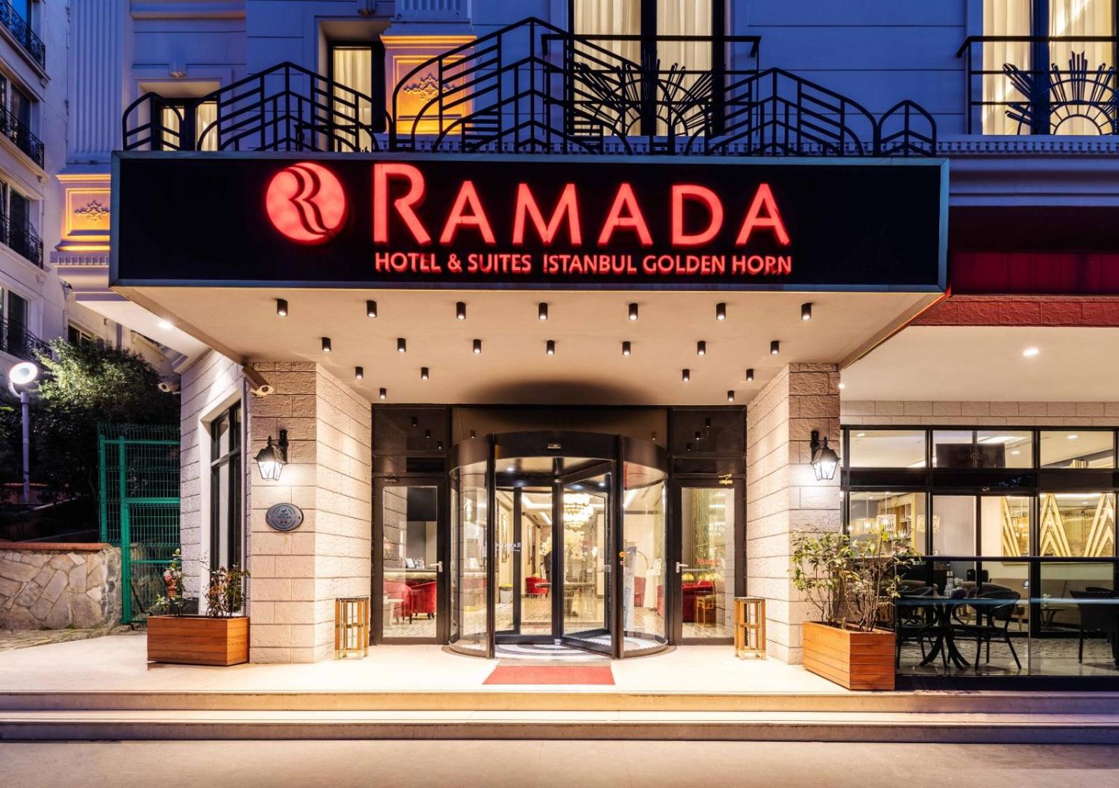 Ramada by Wyndham İstanbul Golden Horn - Image 13