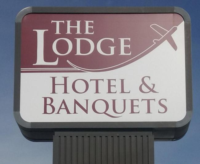 The Lodge Hotel and Banquets - Property Image 19