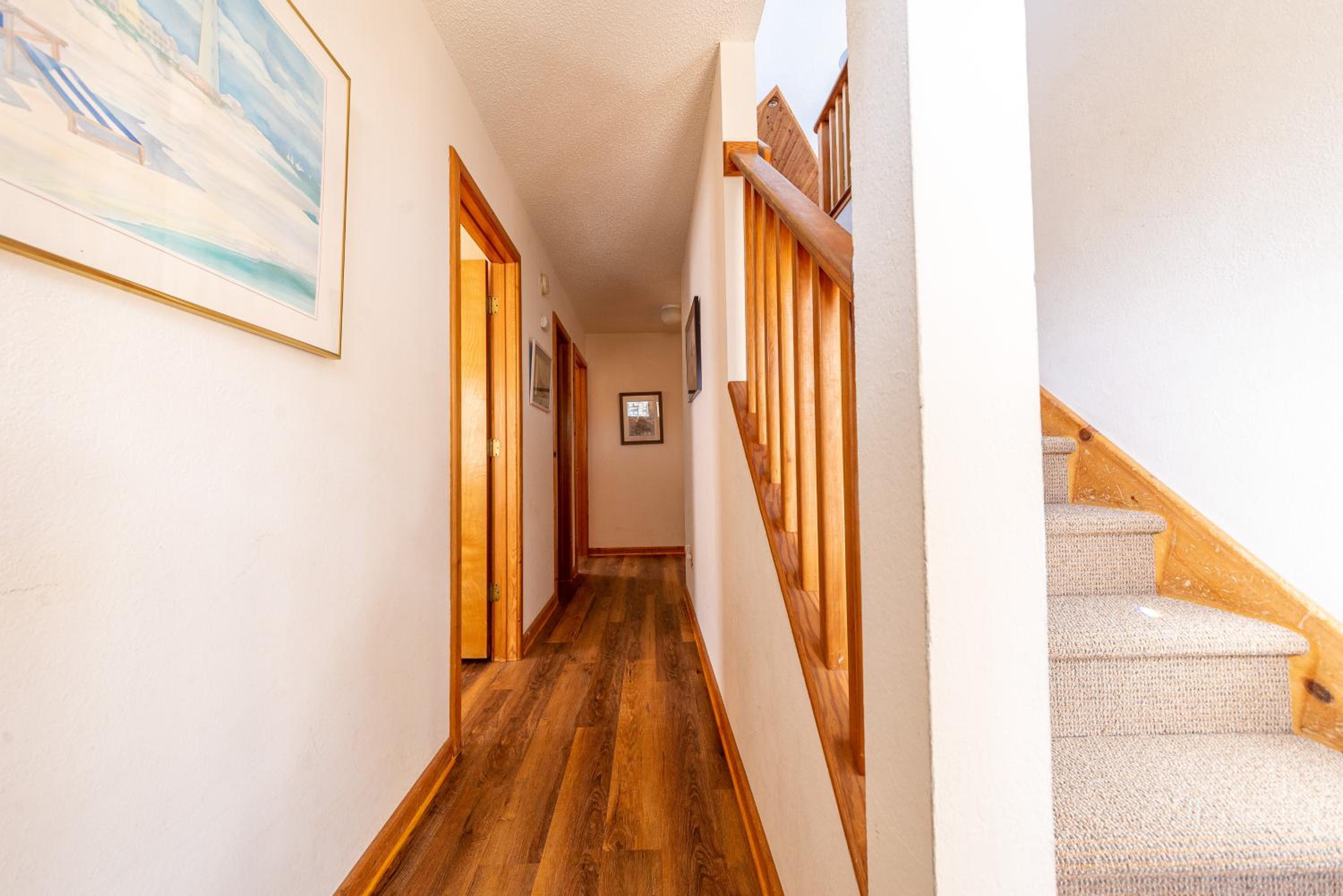Keepsake - Corolla, Whalehead, 435 Yds to Beach, Pool w/Kiddie Pool, Hot Tub, Pets OK, Flex Stays