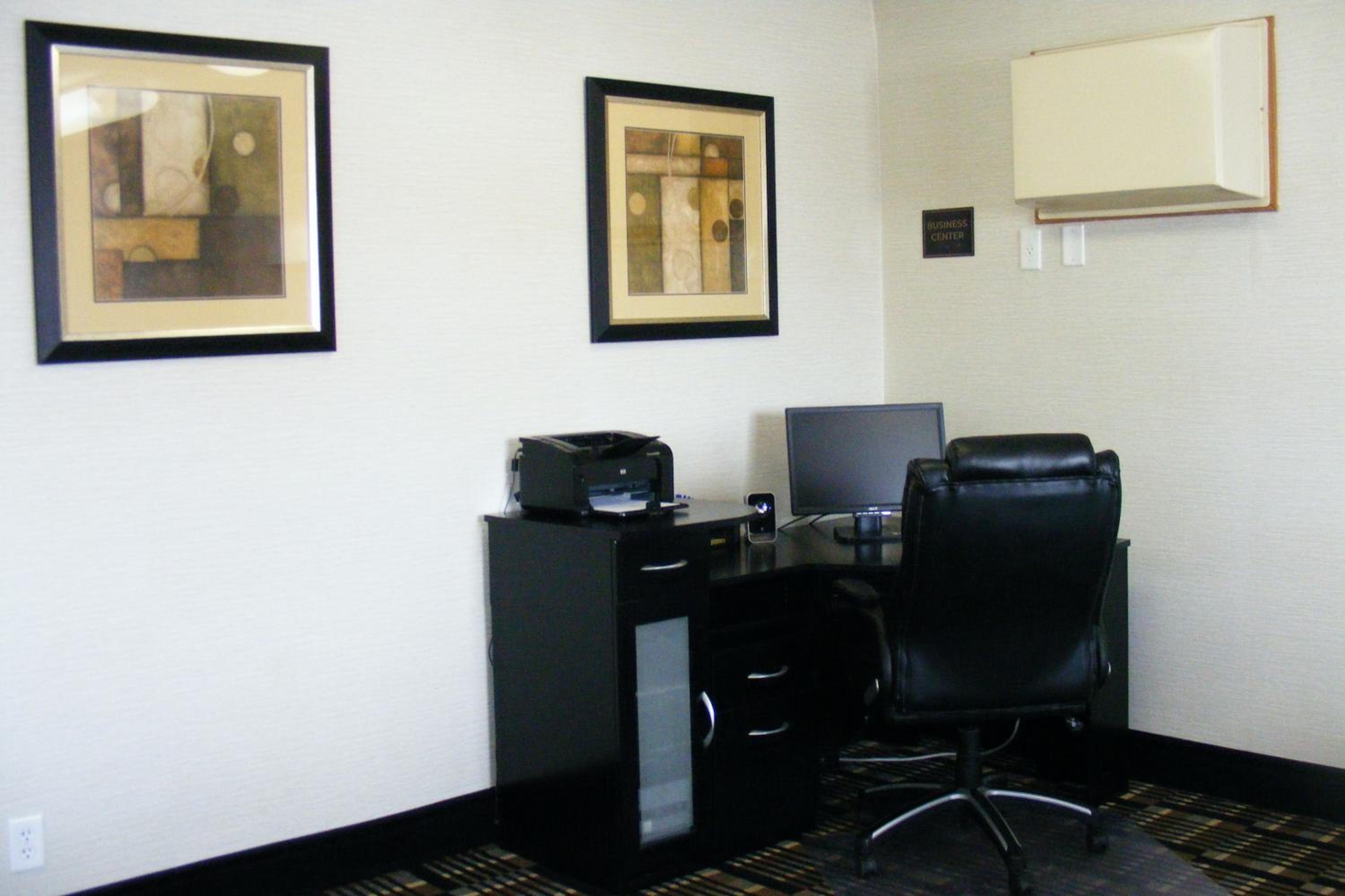 Bismarck Vacations - Americas Best Value Inn and Suites Bismarck - Property Image 9