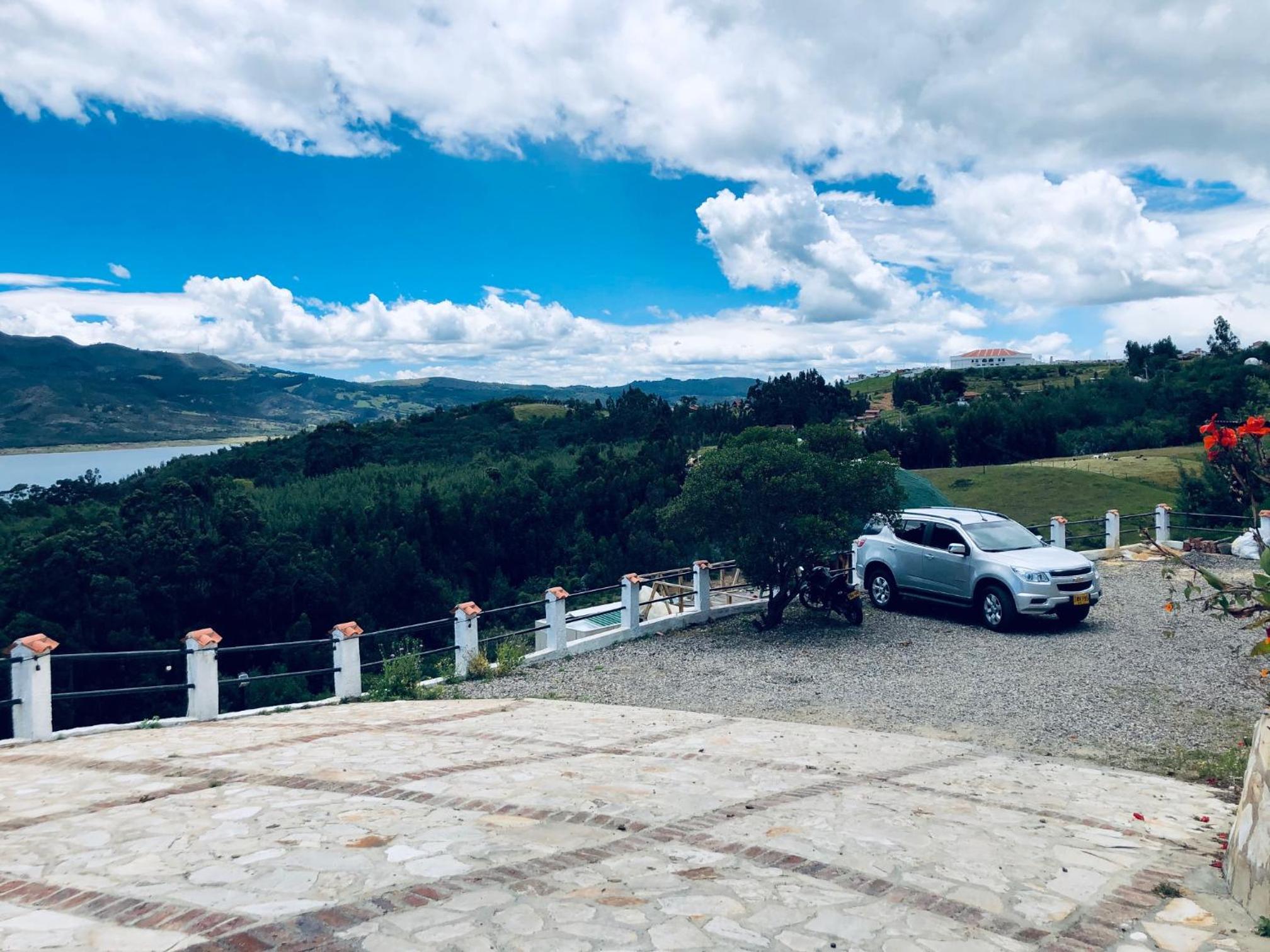 EnCubo Glamping Guatavita