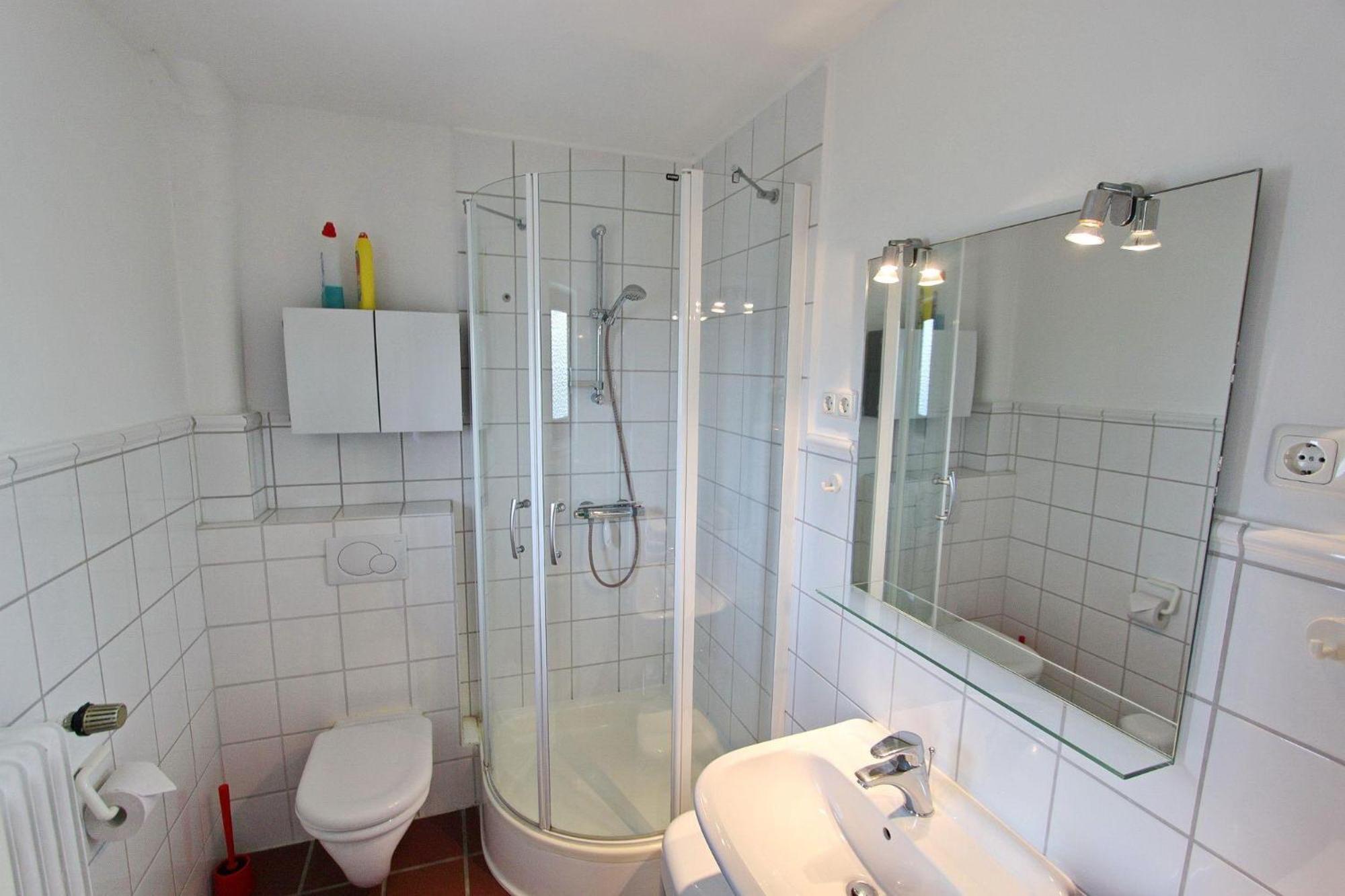 Hildebrand en Hörnum — bathroom