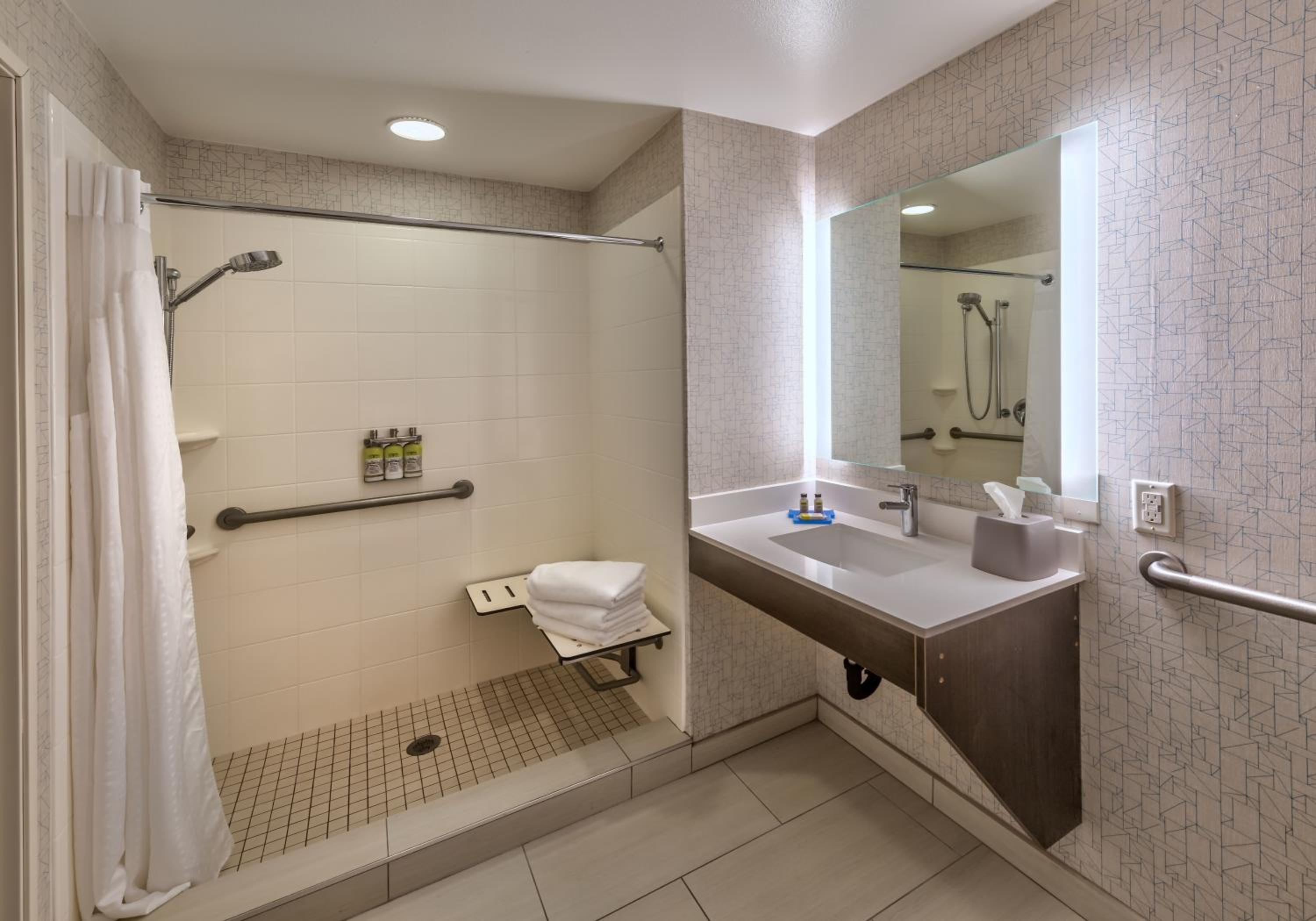 Holiday Inn Express Hotel Suites Minden, an IHG Hotel - Property Image 12