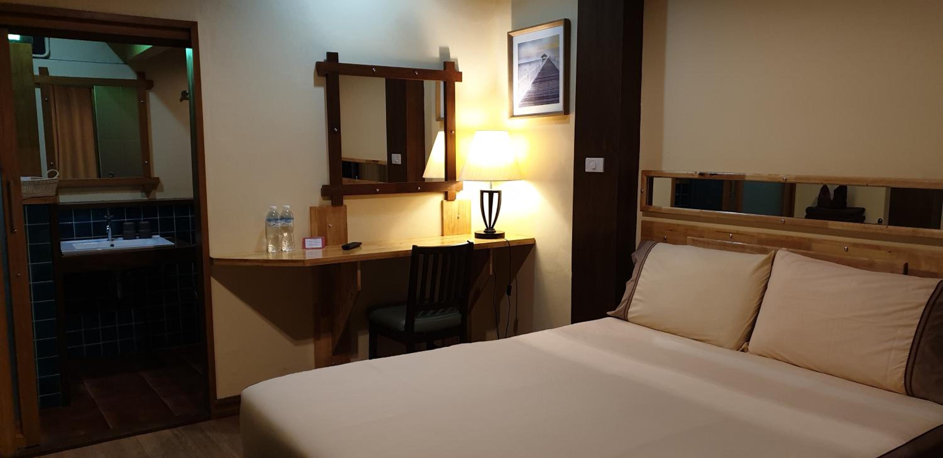 Little Guest House Hotel