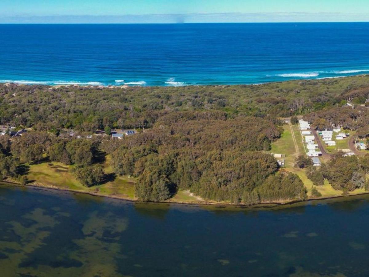 The Wharf House at Budgewoi