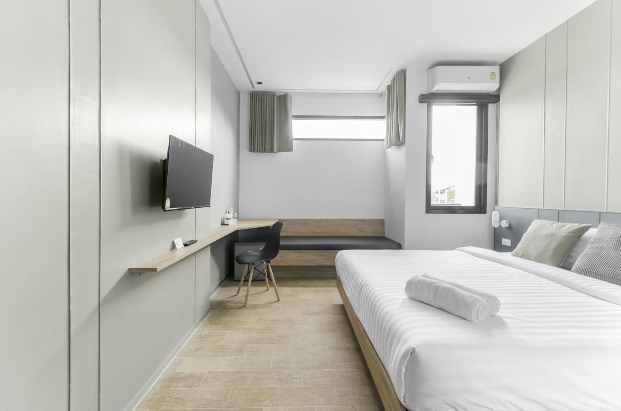 B48 Hotel